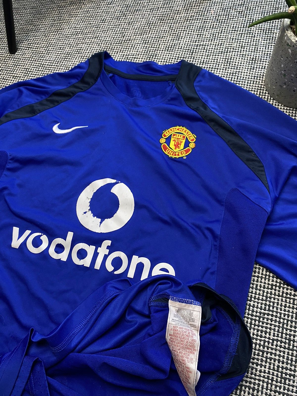 Nike Manchester United vintage Nike soccer jersey Size US L / EU 52-54 / 3 - 8 Thumbnail