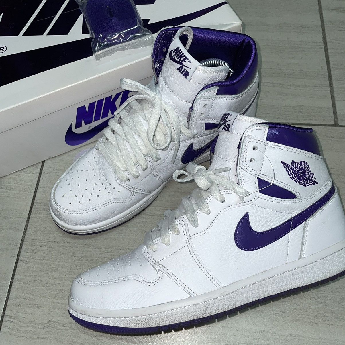 Jordan Brand × Nike Jordan 1 Metallic Purple Court High OG 7.5 M Size US 7.5 / EU 40-41 - 2 Thumbnail