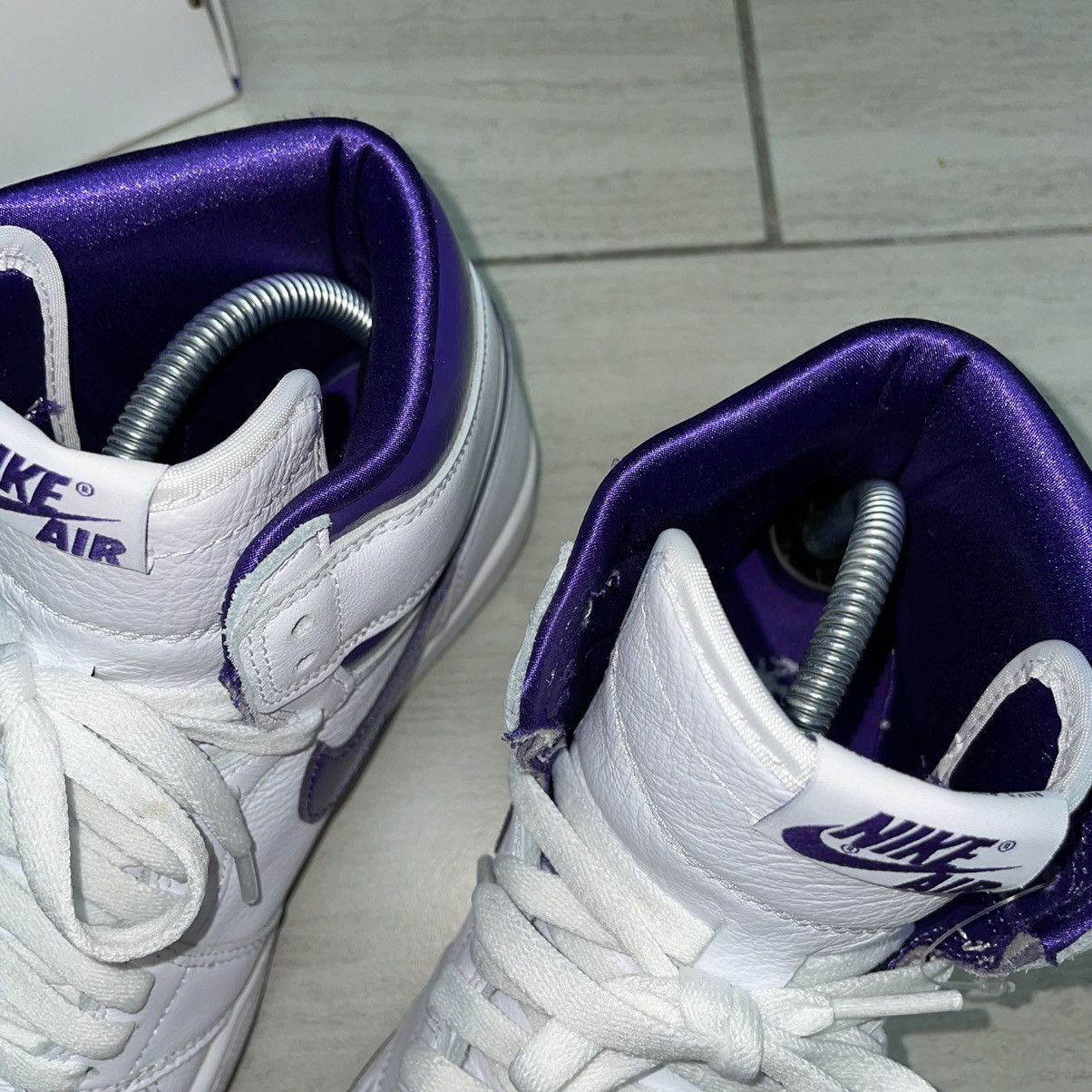 Jordan Brand × Nike Jordan 1 Metallic Purple Court High OG 7.5 M Size US 7.5 / EU 40-41 - 4 Thumbnail