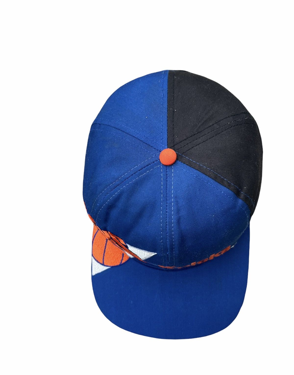 NBA × Vintage Vintage NBA New York Knicks Snap Back Size ONE SIZE - 5 Thumbnail
