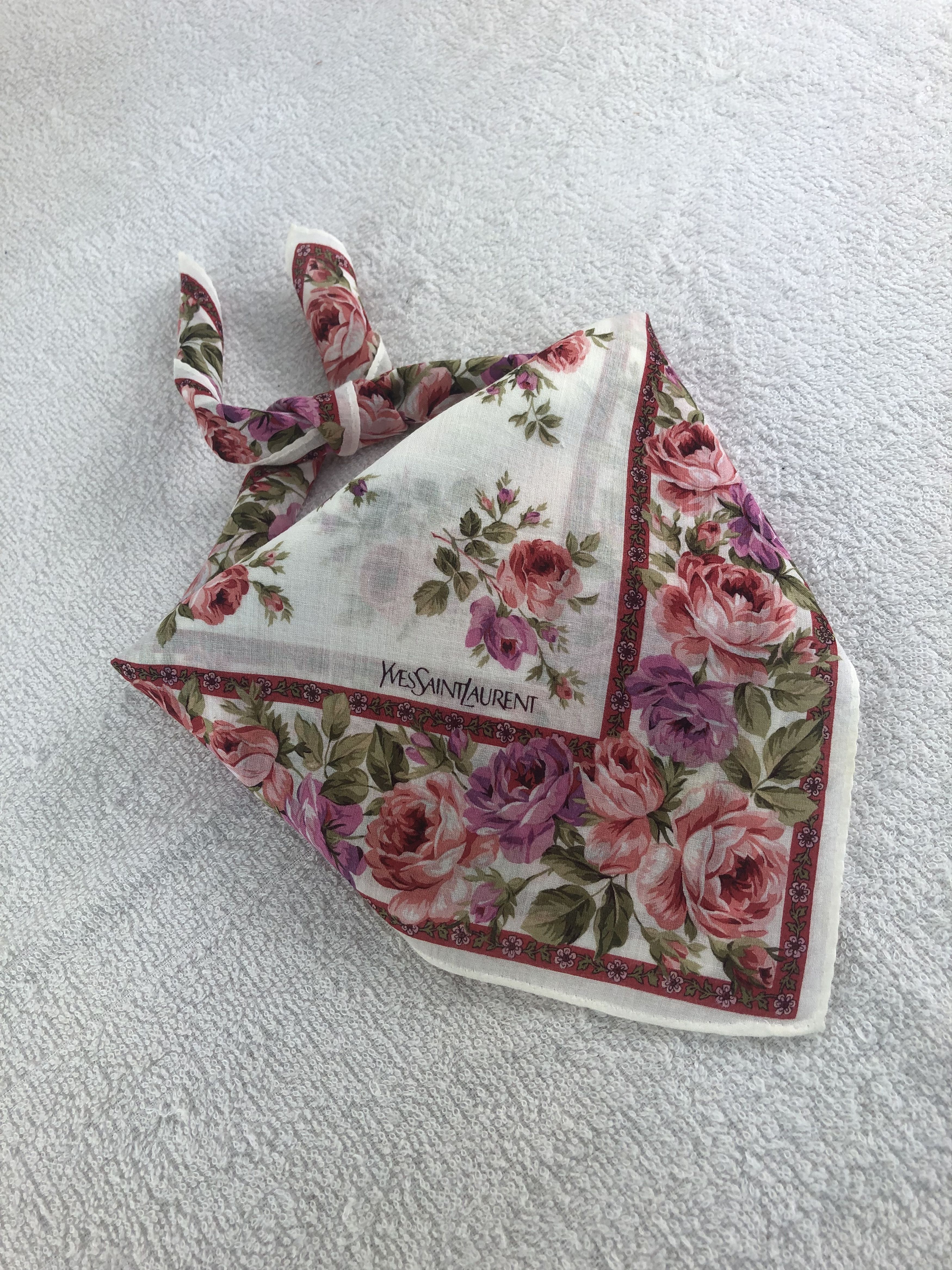 Yves Saint Laurent Yves Saint Laurent Handkerchief / Bandana / Neckerchief C079 Size ONE SIZE - 2 Thumbnail