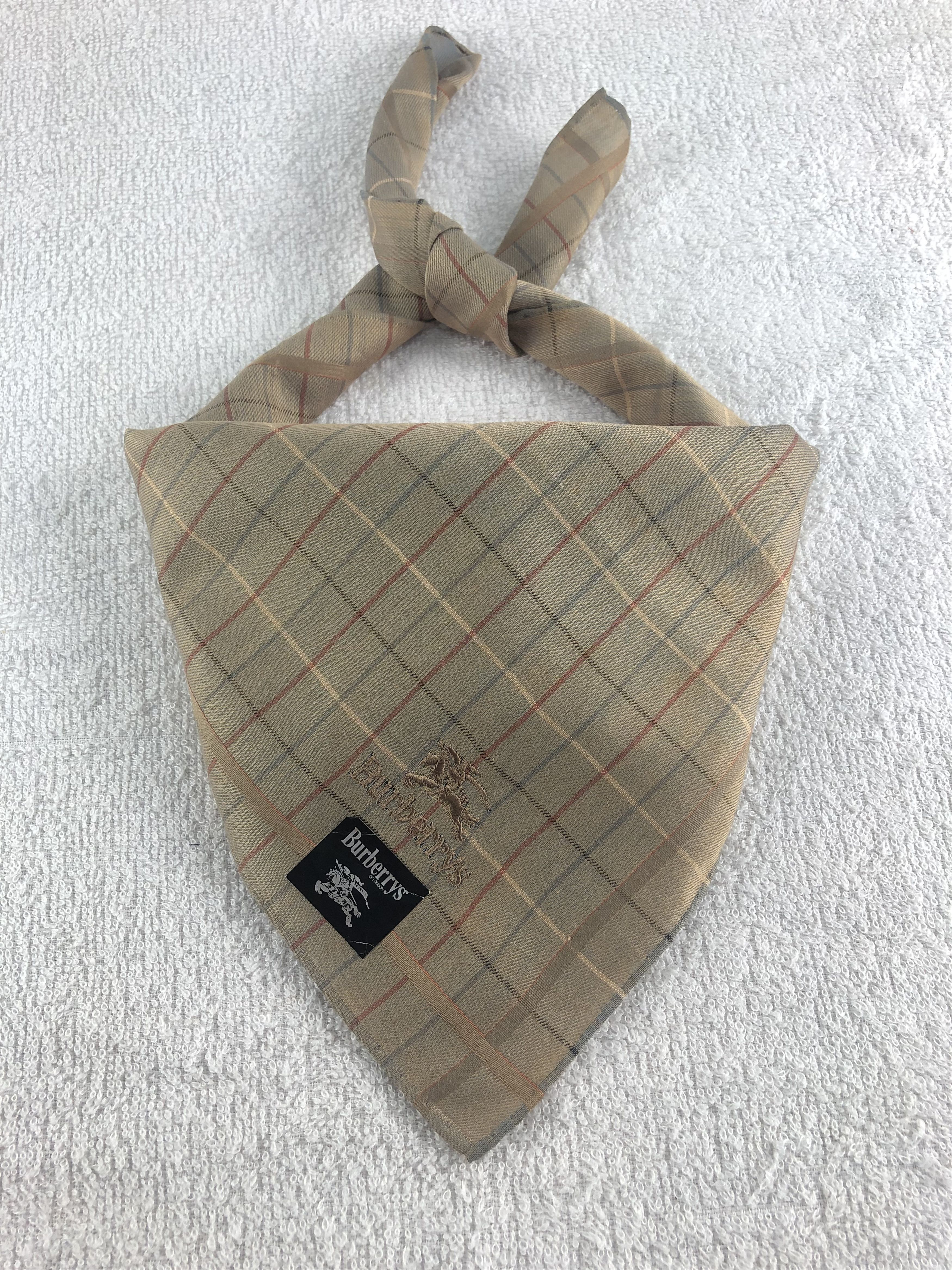 Burberry Burberrys Handkerchief / Bandana / Neckerchief C074 Size ONE SIZE - 1 Thumbnail