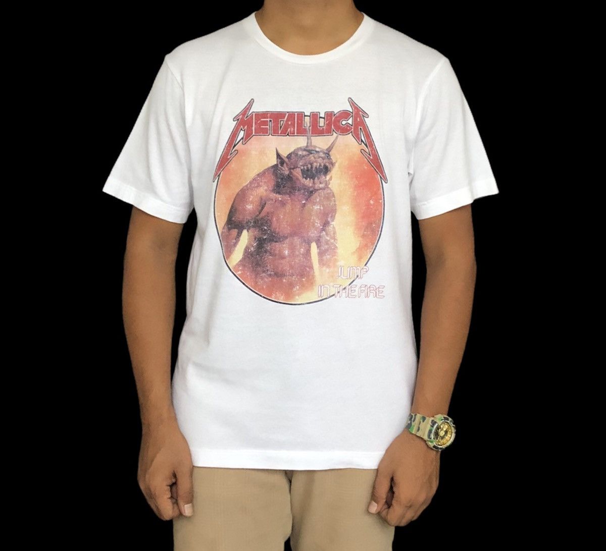 Metallica Metallica Jump In the Fire by Uniqlo Band Shirt Size US L / EU 52-54 / 3 - 2 Thumbnail