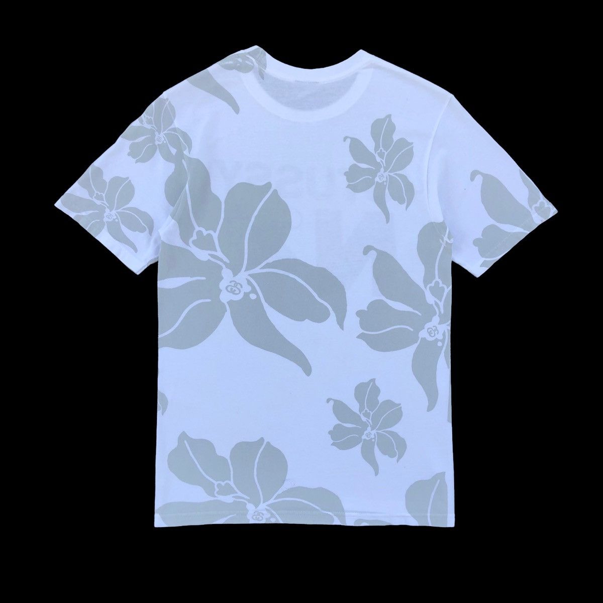 Stussy OG Stussy No.4 Overprint Floral Flower Tee Size US S / EU 44-46 / 1 - 10 Thumbnail