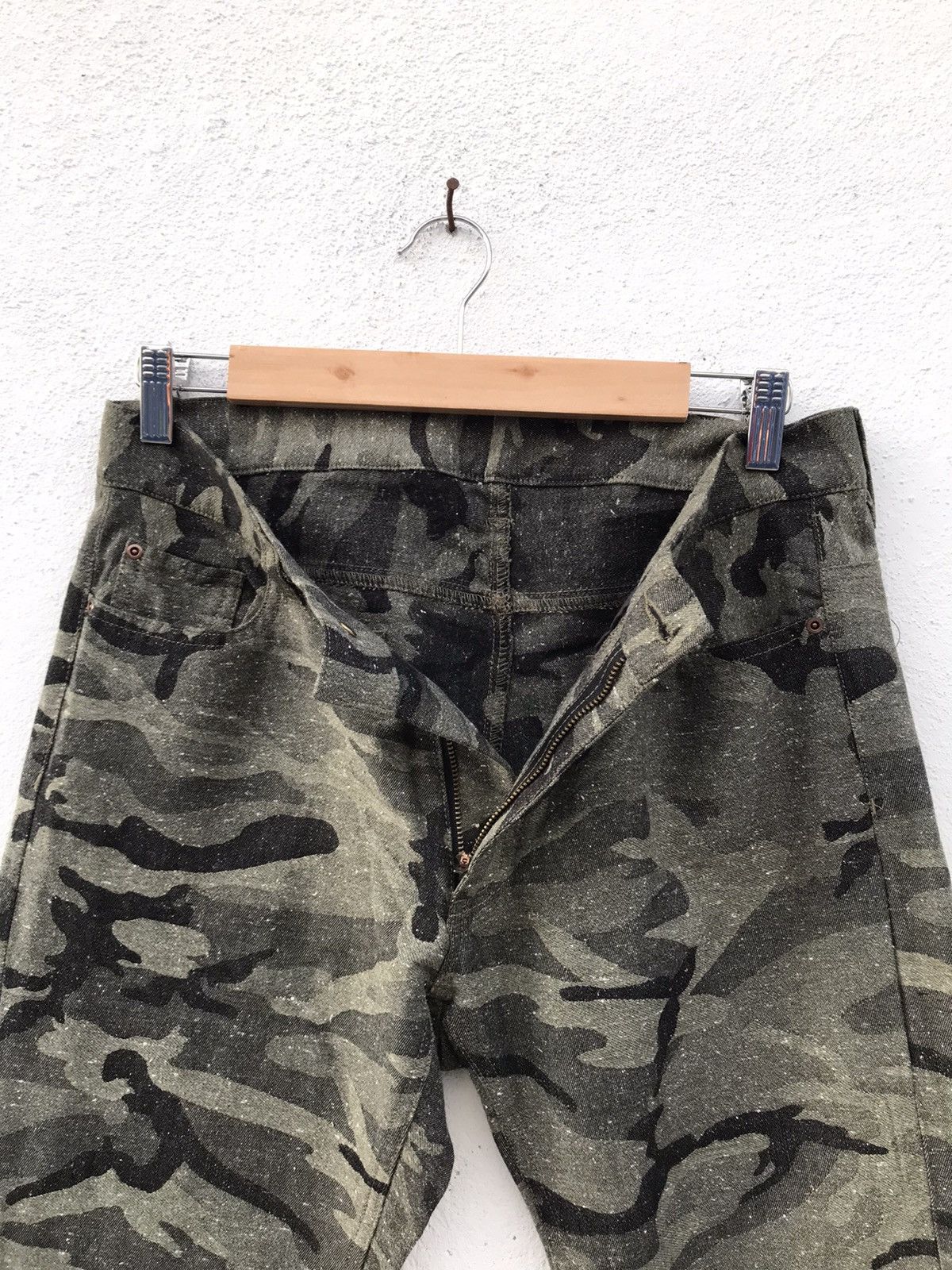 Boycott Boycott Camouflaged Slim Fit Pants Size US 30 / EU 46 - 6 Thumbnail