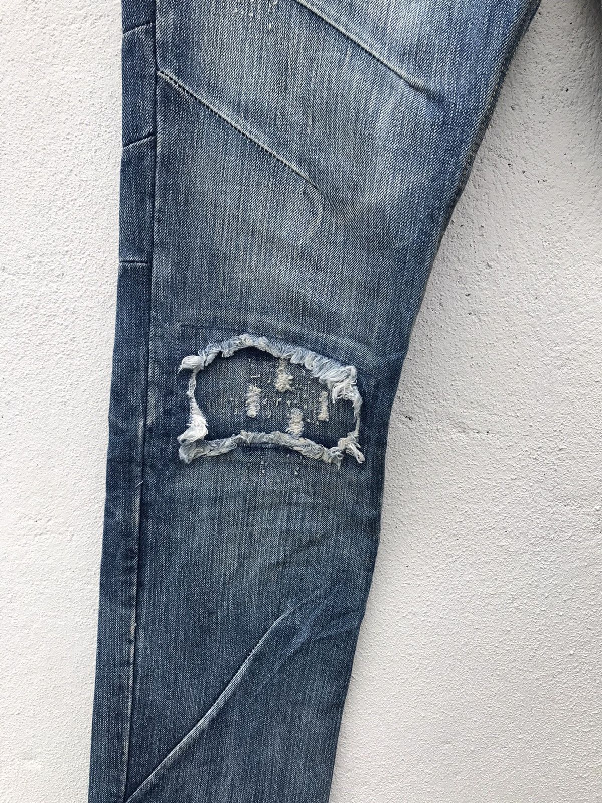 Japanese Brand Heritage Stone Distressed Denim Jeans Size US 32 / EU 48 - 8 Thumbnail
