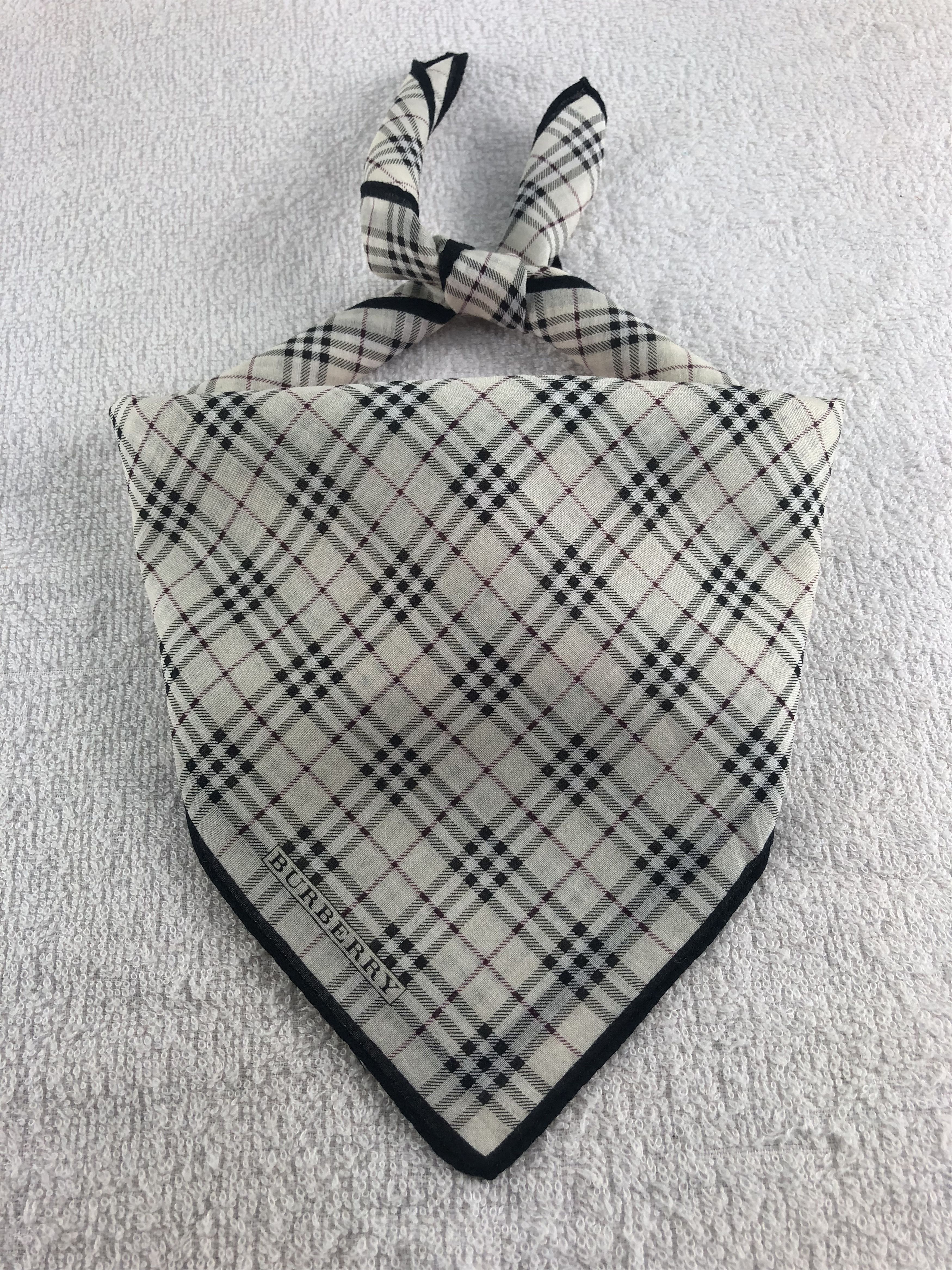 Burberry Burberry Handkerchief / Bandana / Neckerchief C069 Size ONE SIZE - 1 Thumbnail