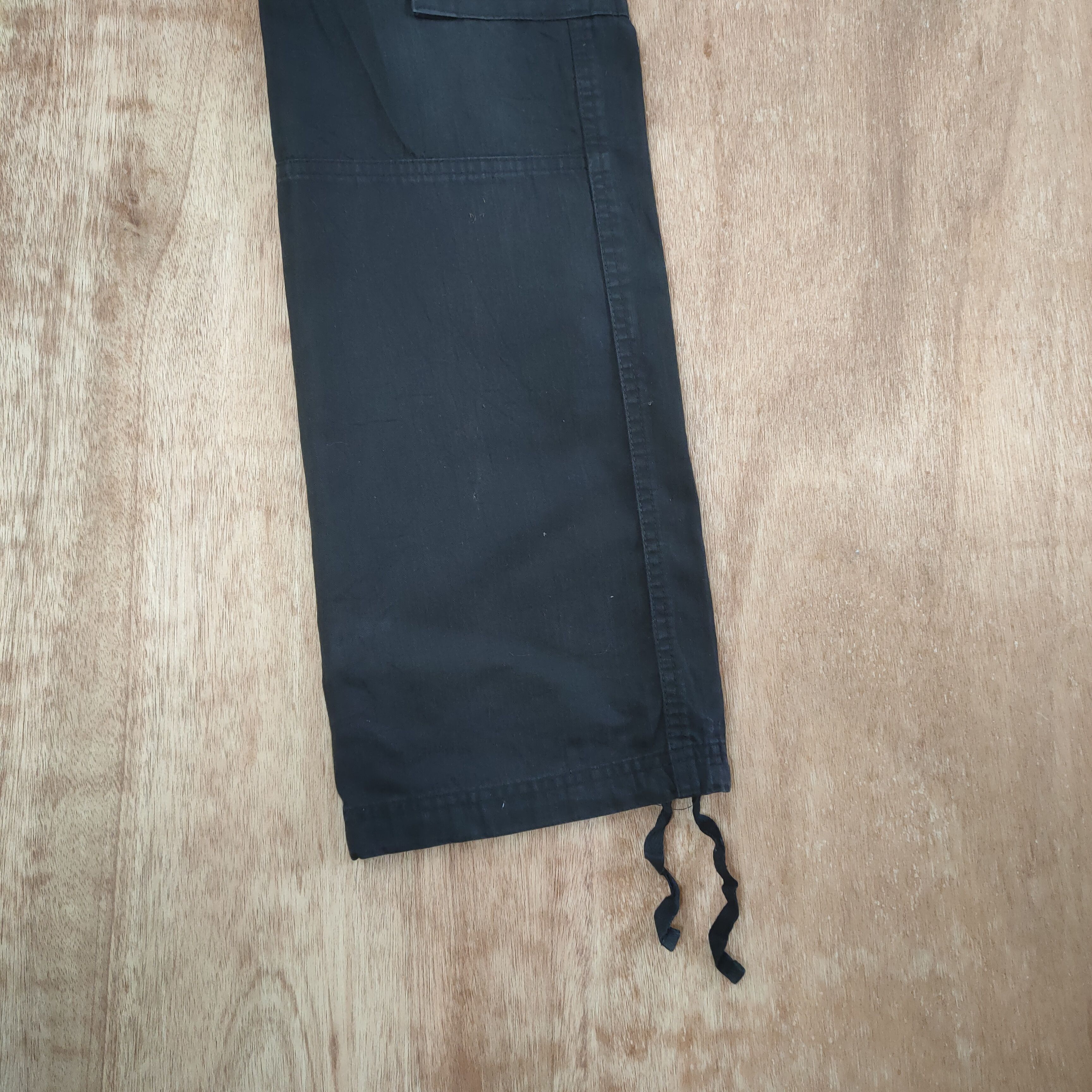 Takeo Kikuchi VINTAGE BLACK TAKEO KIKUCHI CARGO PANTS Size US 32 / EU 48 - 7 Thumbnail