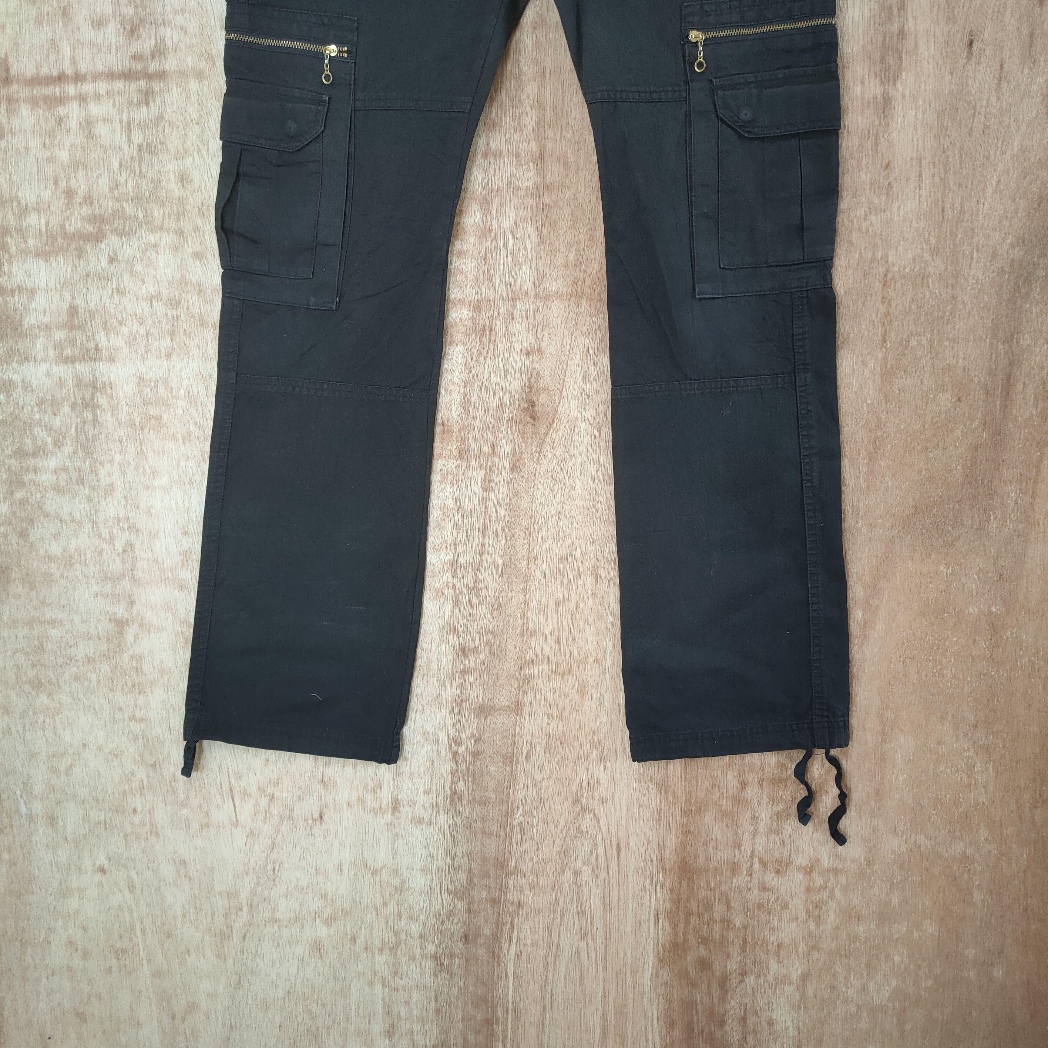 Takeo Kikuchi VINTAGE BLACK TAKEO KIKUCHI CARGO PANTS Size US 32 / EU 48 - 3 Thumbnail