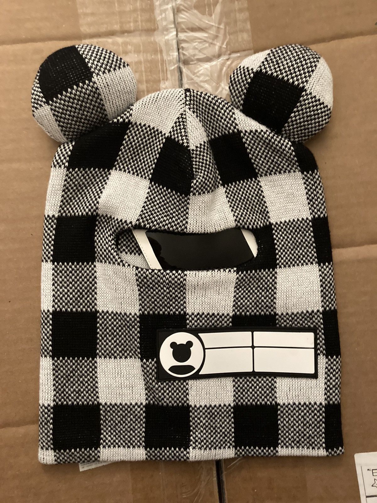 image of Designer Jose Wong Mask/beanie Mangosteen in White, Men's