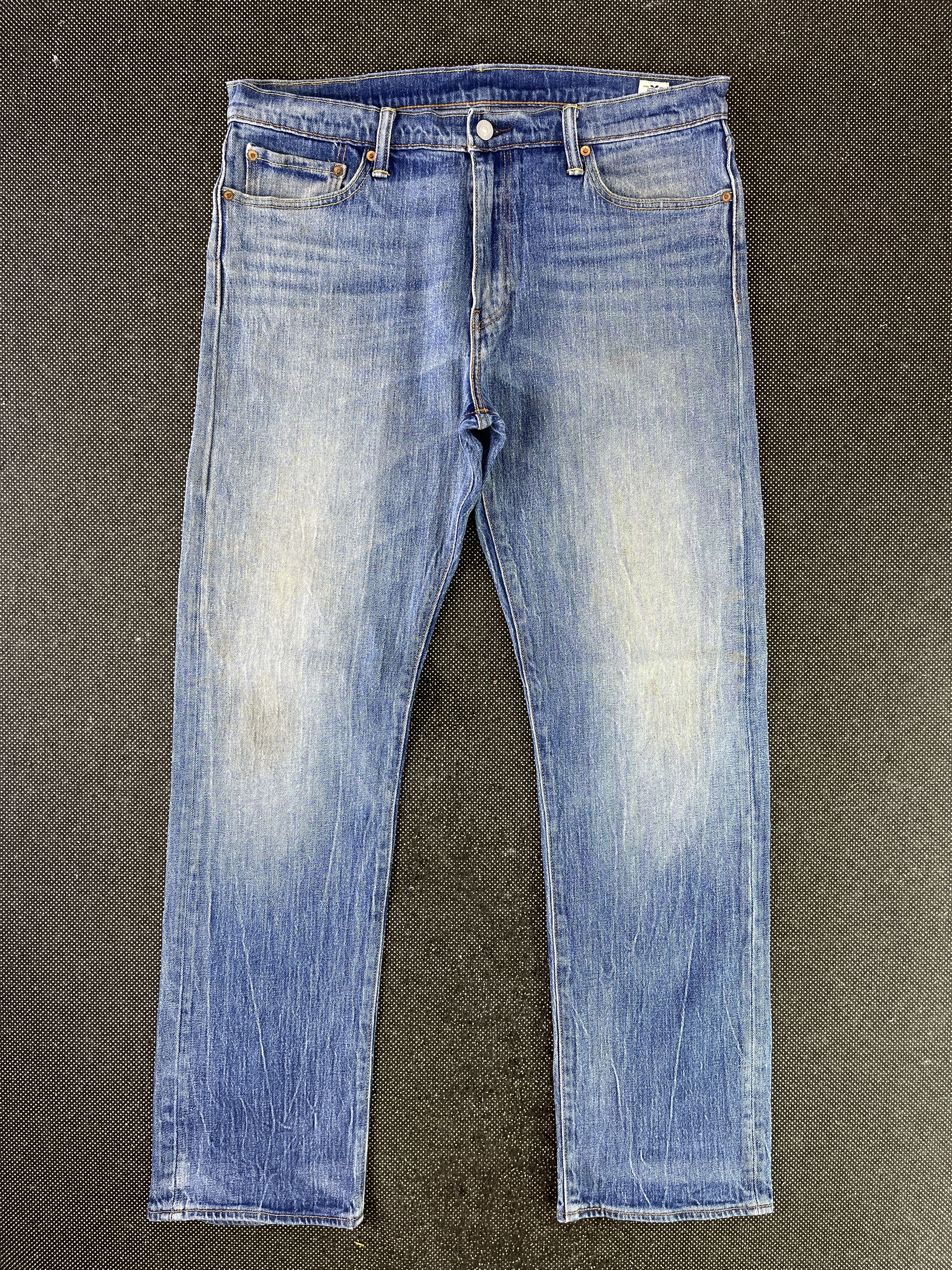 Levi's × Vintage Vintage Levis 504 Faded Jeans - J248 Size US 37 - 1 Thumbnail