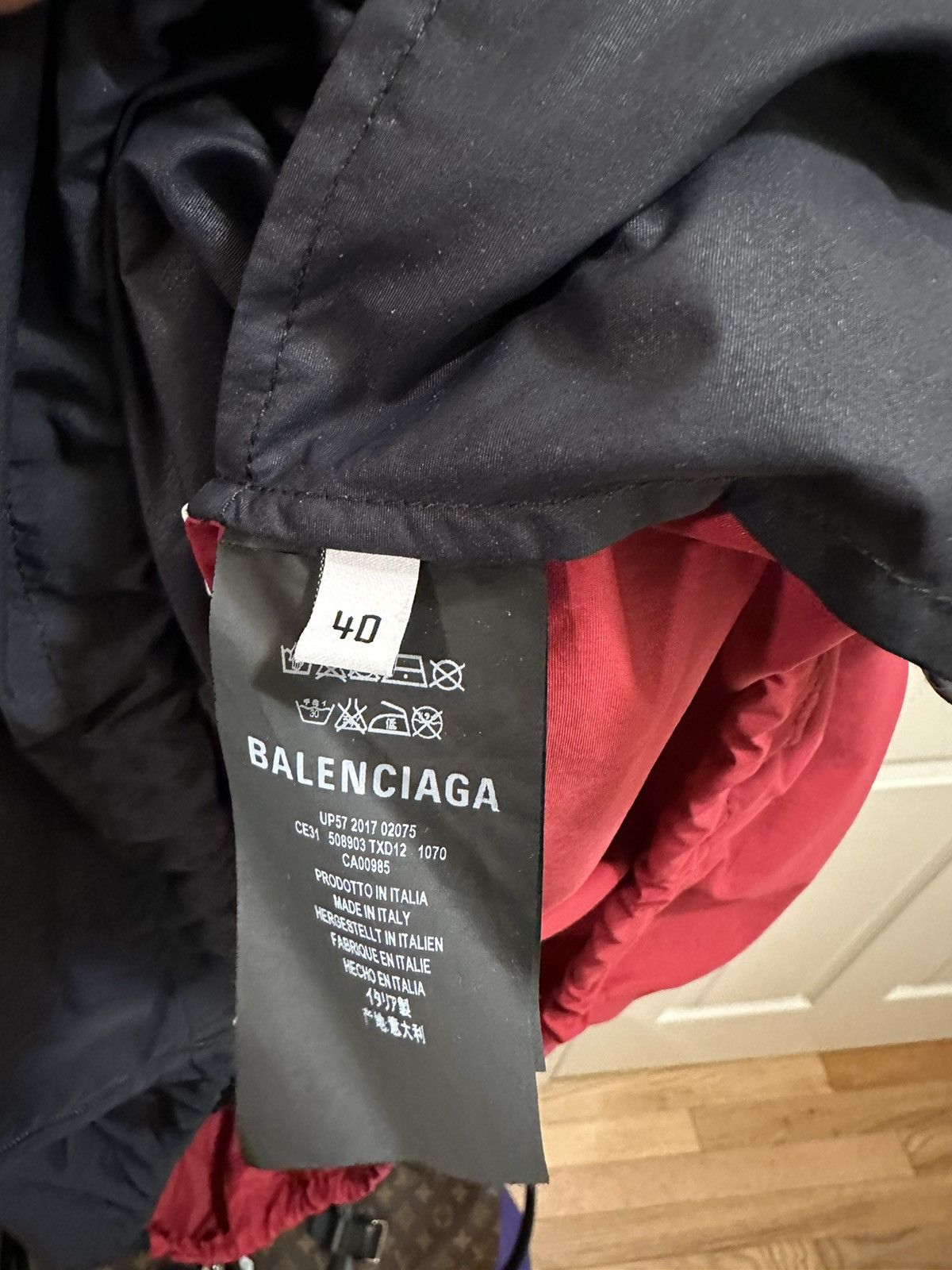 Balenciaga Balenciaga Red Zip-up Logo Track Jacket Windbreaker Size US L / EU 52-54 / 3 - 7 Thumbnail