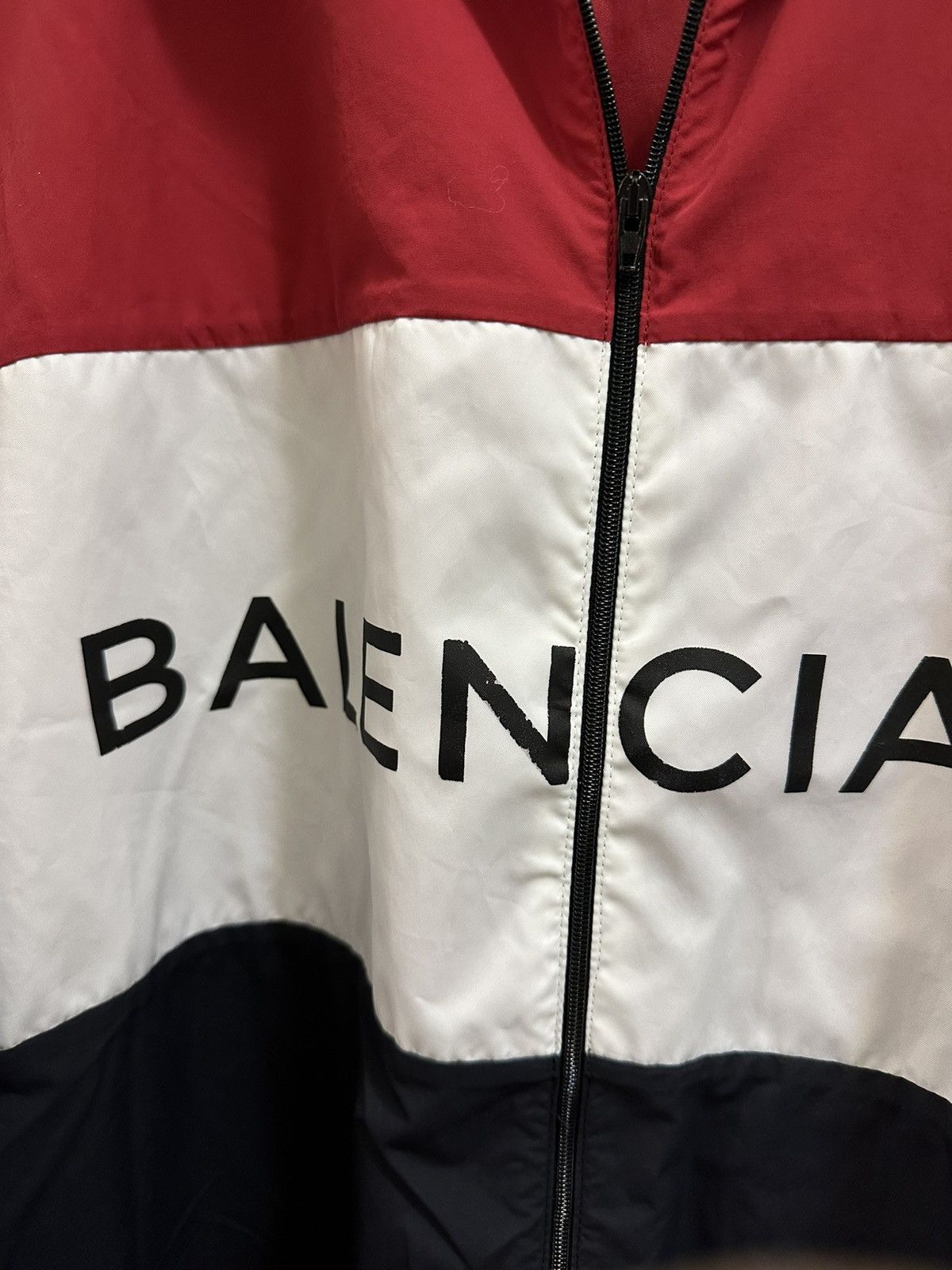 Balenciaga Balenciaga Red Zip-up Logo Track Jacket Windbreaker Size US L / EU 52-54 / 3 - 2 Thumbnail