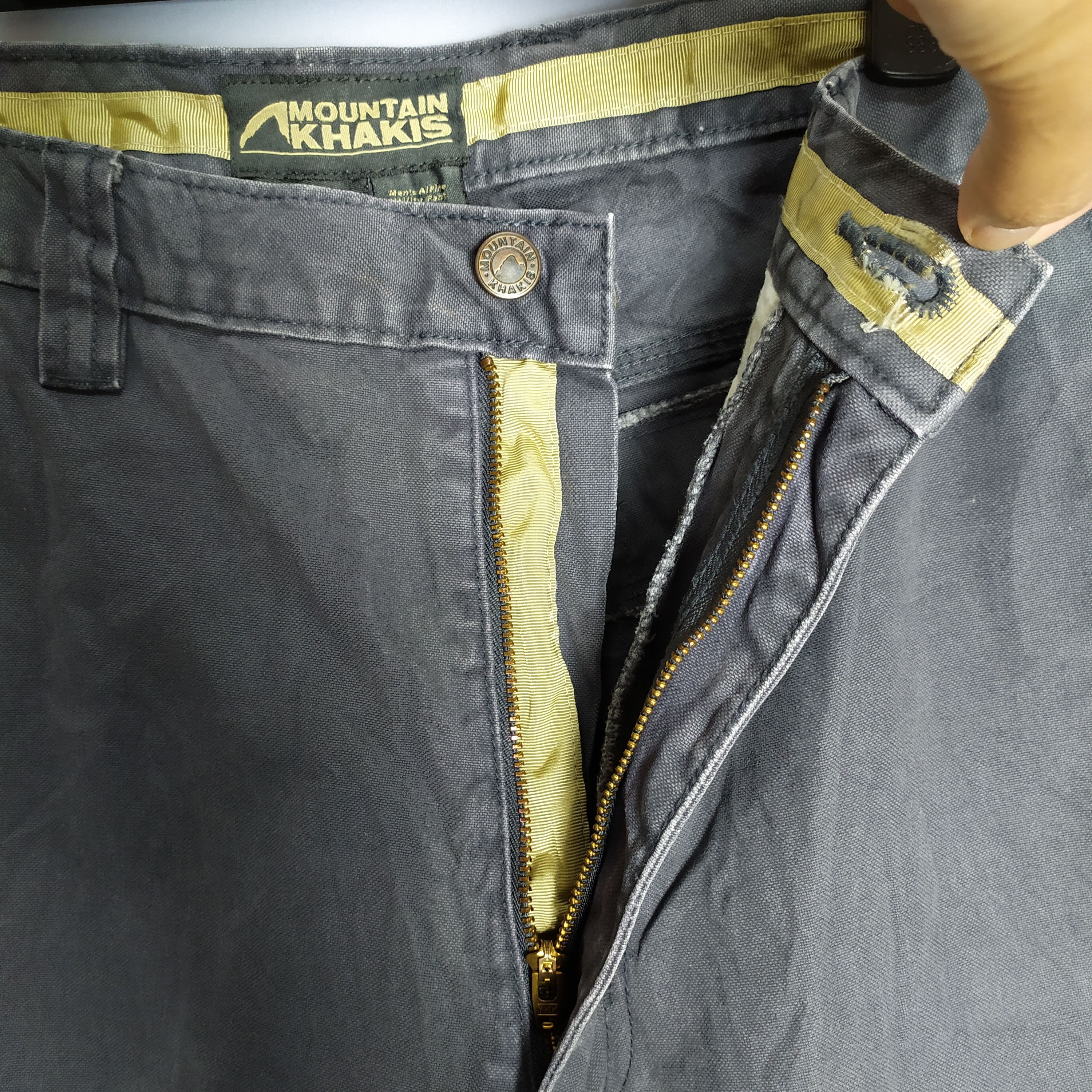 Japanese Brand MOUNTAIN KHAKIS CARPENTER CARGO PANTS Size US 36 / EU 52 - 9 Thumbnail