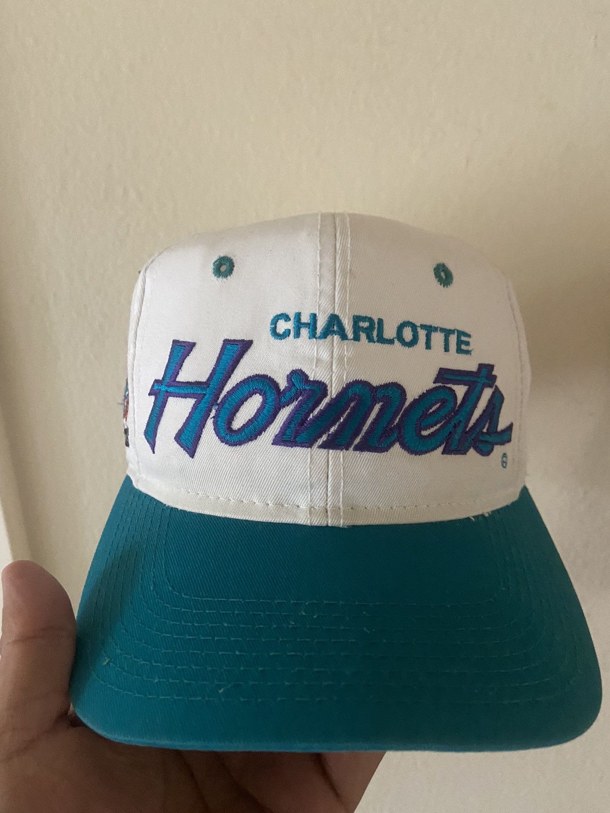 NBA × Sports Specialties × Vintage Vintage Charlotte Hornets sports specialties script twill Size ONE SIZE - 1 Thumbnail