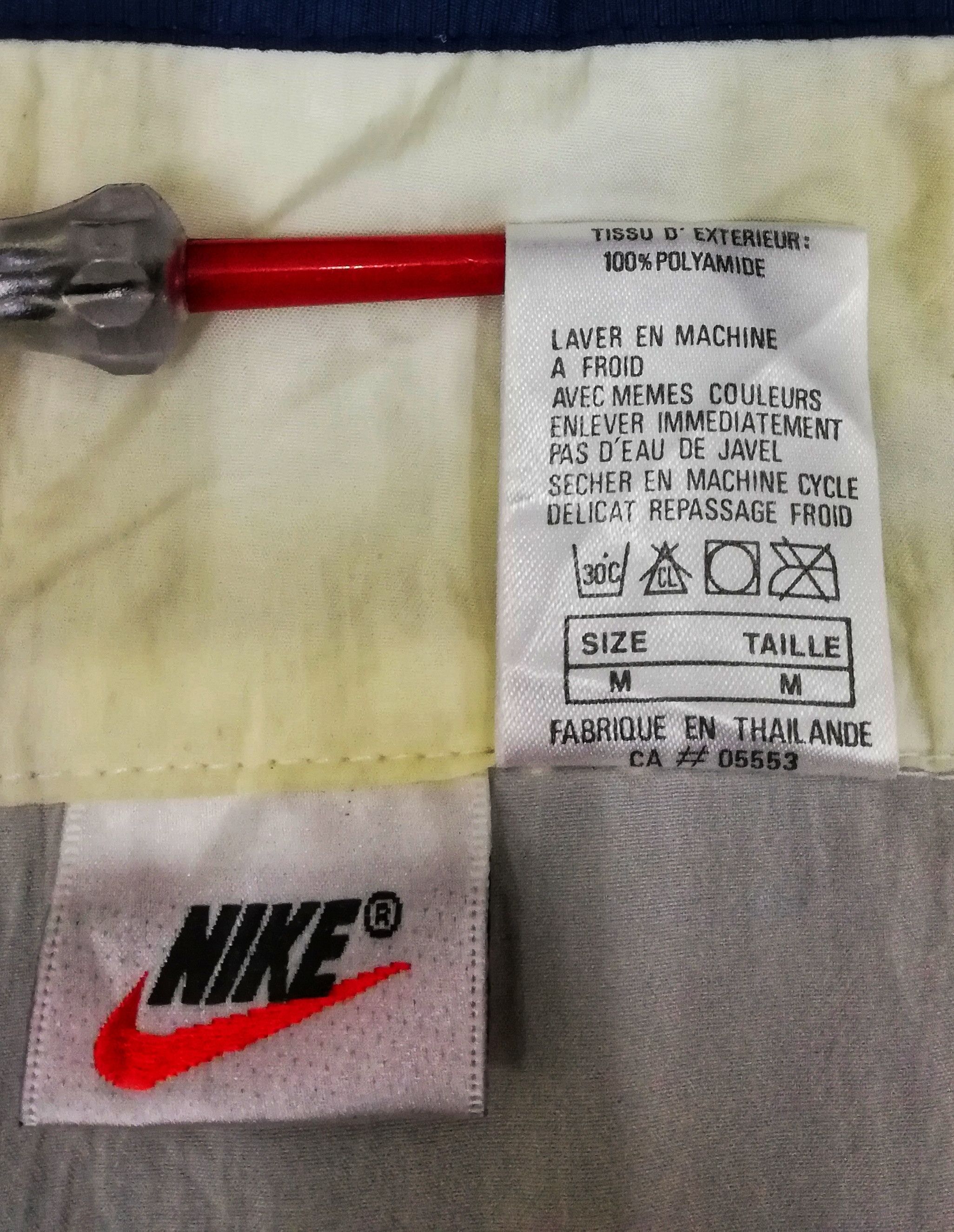 Nike 🔥90's Swoosh Embroidered Sportswear Swoosh Logo Activewear Size US M / EU 48-50 / 2 - 8 Thumbnail