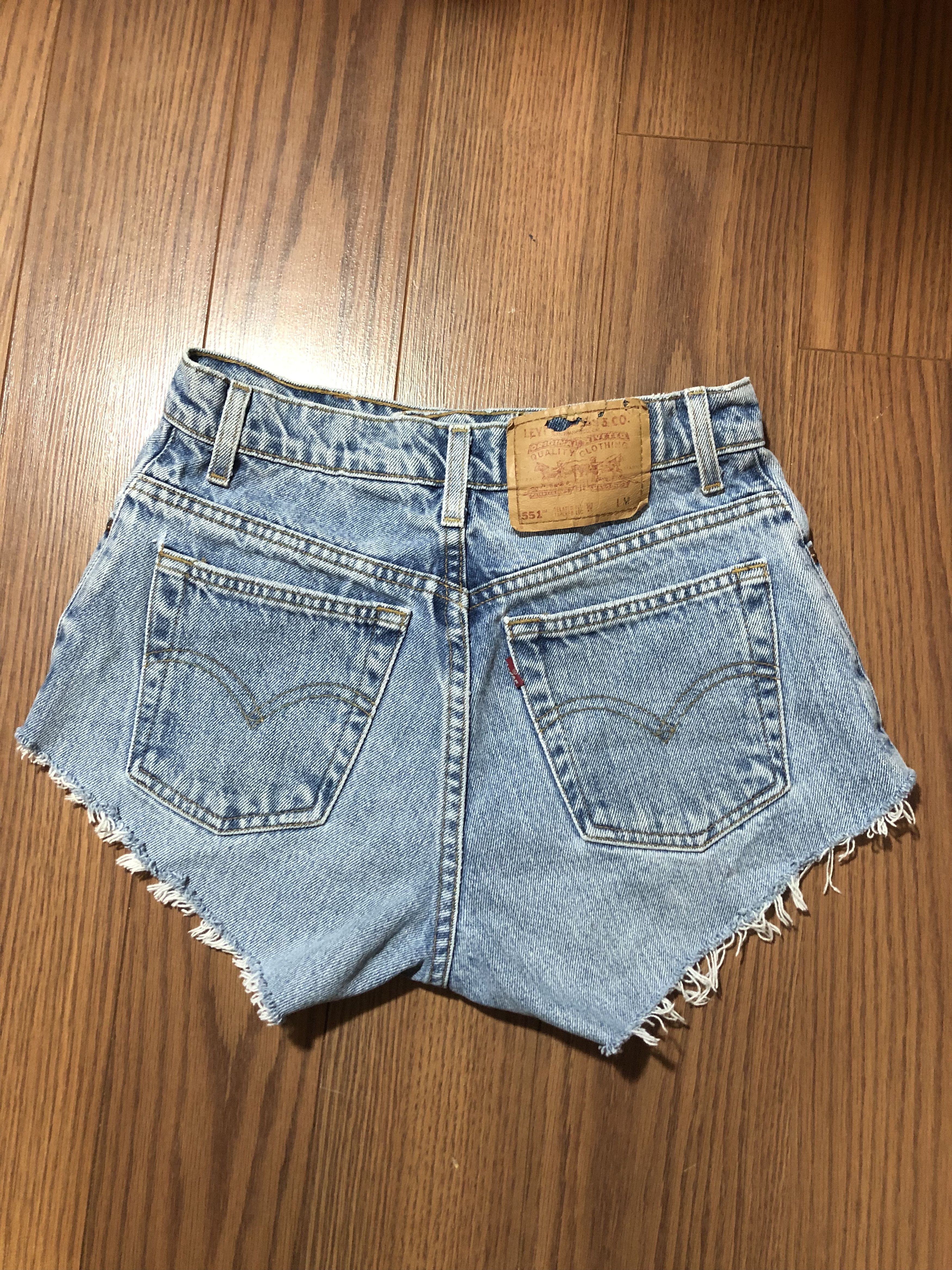 Levi's × Vintage Vintage Levi’s 551 shorts Size 27" / US 4 / IT 40 - 1 Thumbnail