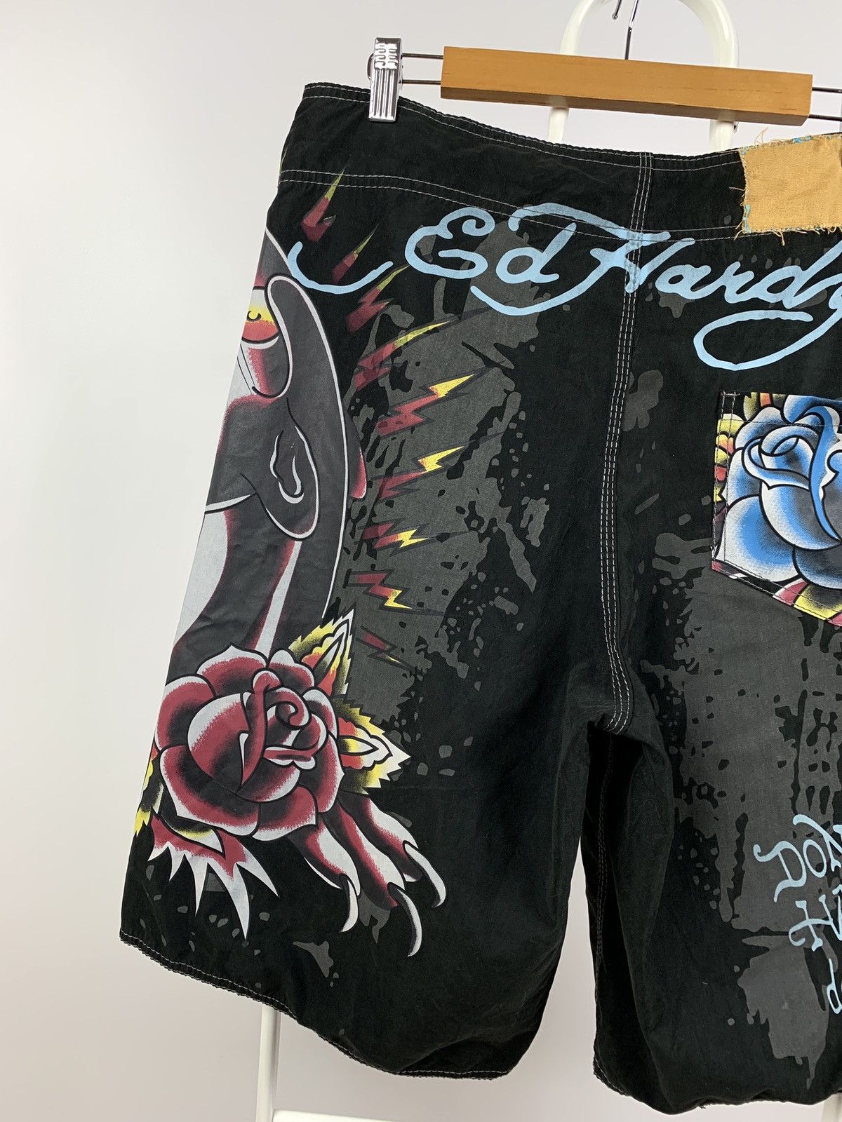 Christian Audigier Vintage Ed Hardy Black Pantera Rose Swimming Shorts Size US 36 / EU 52 - 12 Thumbnail