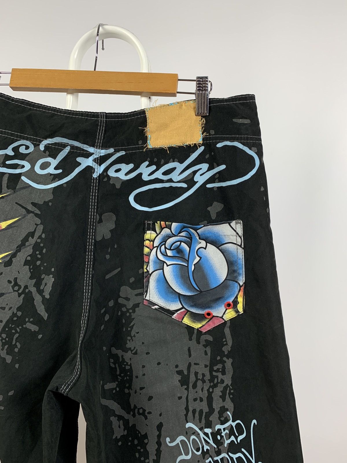Christian Audigier Vintage Ed Hardy Black Pantera Rose Swimming Shorts Size US 36 / EU 52 - 11 Thumbnail