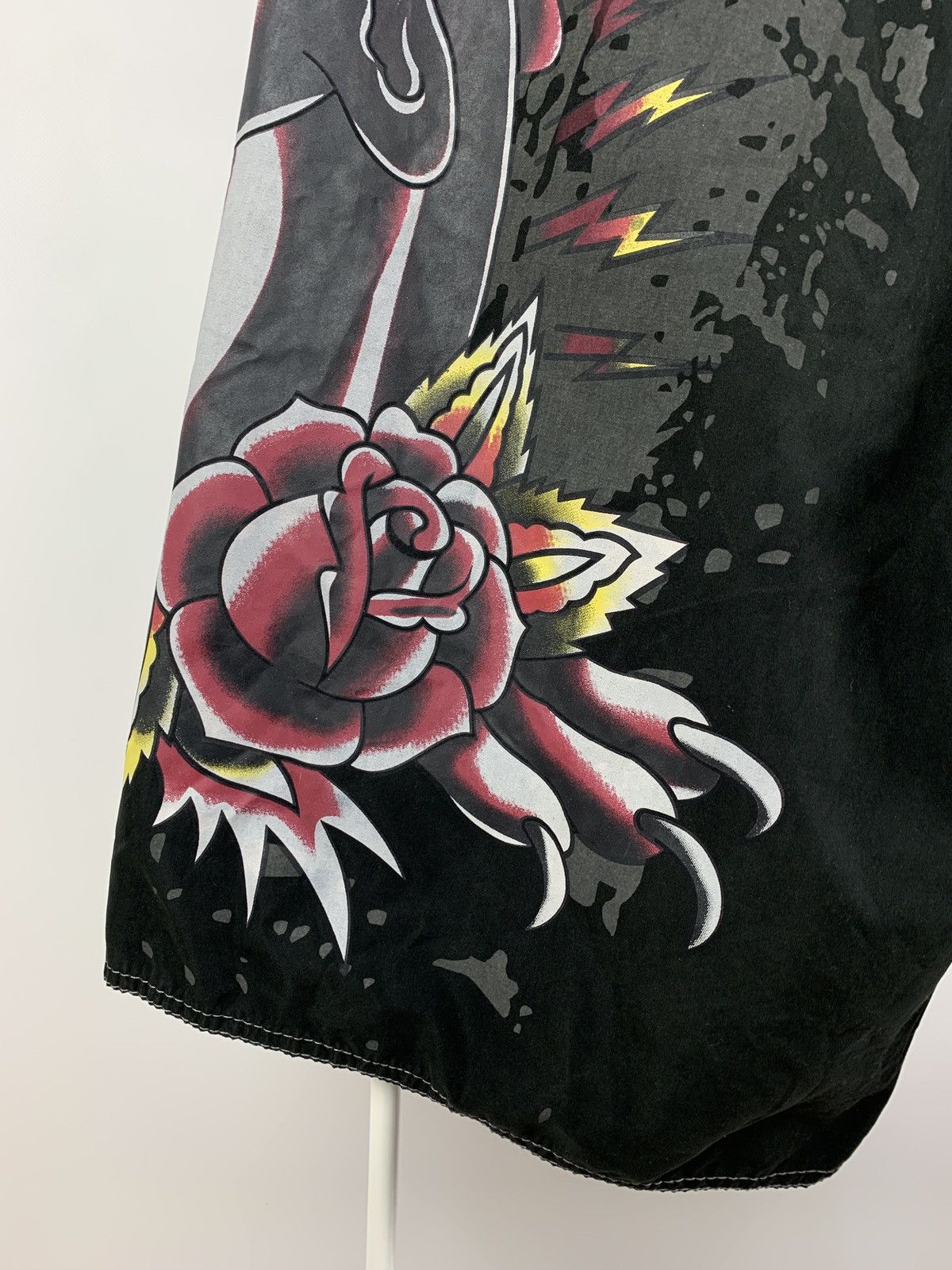 Christian Audigier Vintage Ed Hardy Black Pantera Rose Swimming Shorts Size US 36 / EU 52 - 13 Thumbnail