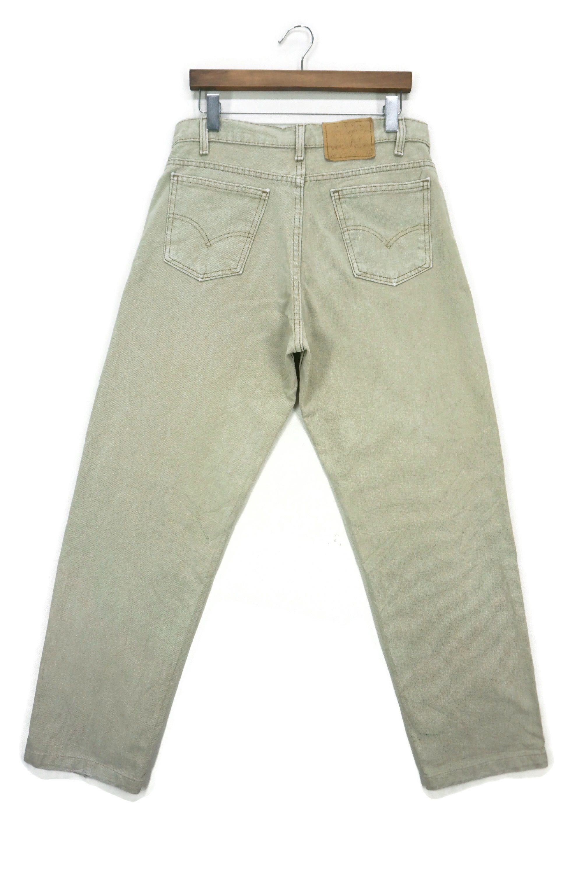 image of Baggy Jeans Relaxed Fit Tapered Leg 90's Levis 550 Usa in Green, Men's (Size 34)