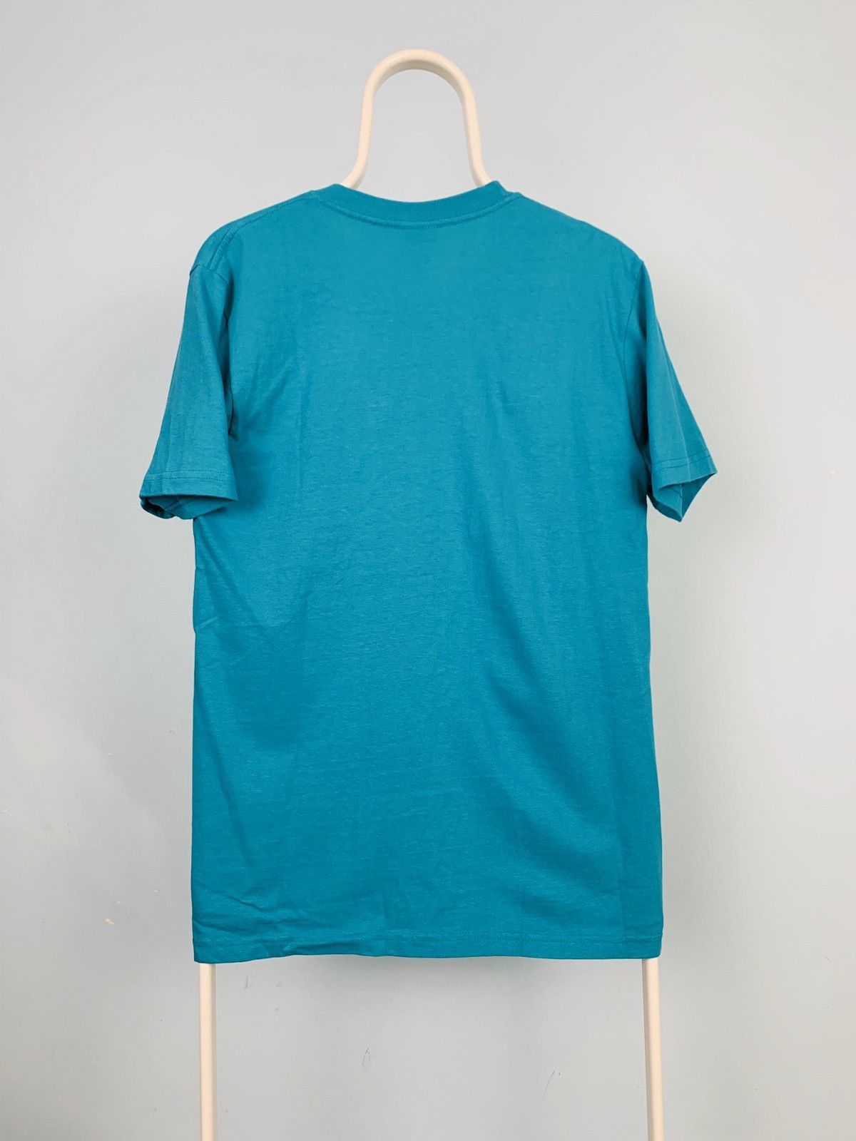 Supreme 2016 Supreme Beach Tee T-shirt Size US M / EU 48-50 / 2 - 5 Thumbnail