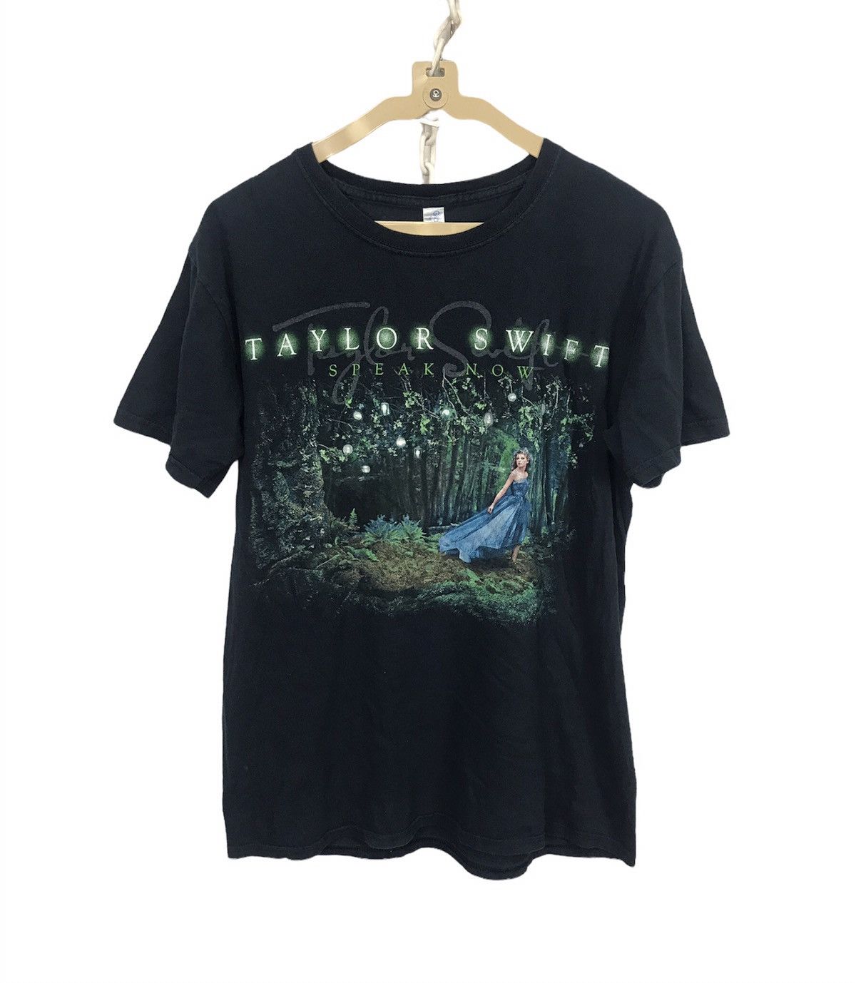 Band Tees × Gildan Taylor swift “speak now” printed tshirt by gildan Size US M / EU 48-50 / 2 - 1 Thumbnail