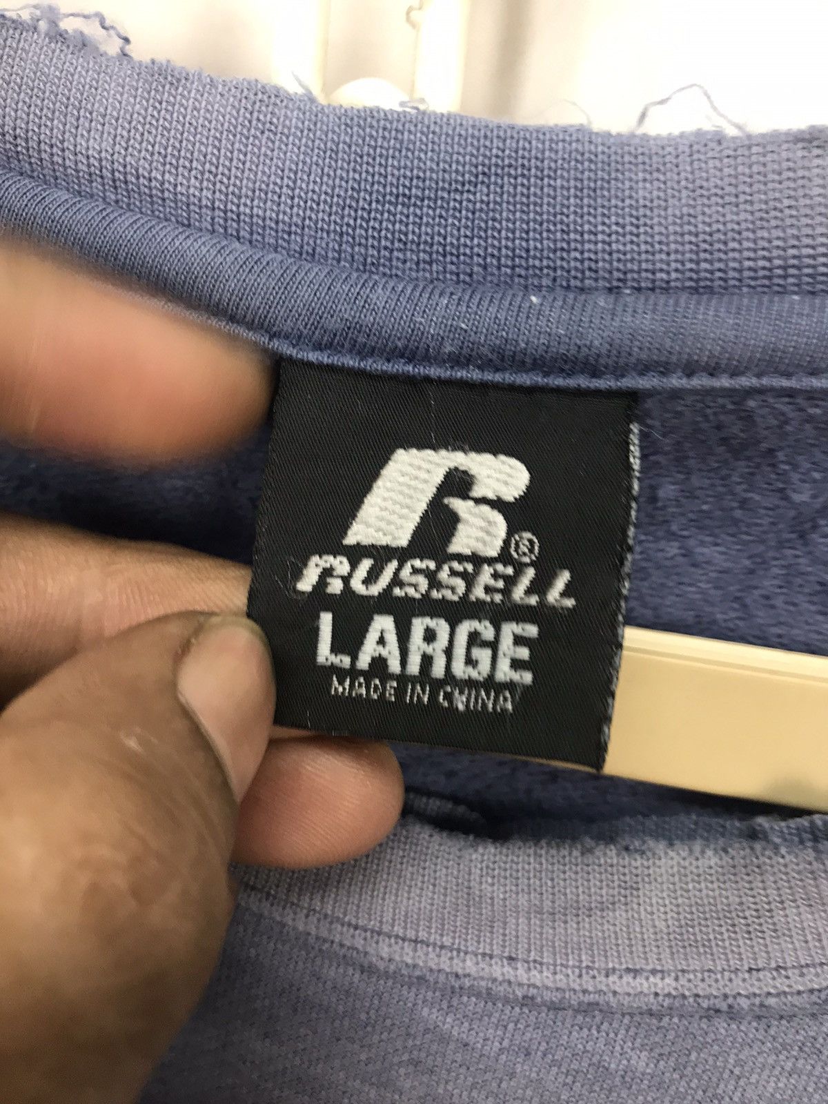 Russell Athletic Vintage Russell athletic distressed sweatshirt Size US L / EU 52-54 / 3 - 3 Thumbnail