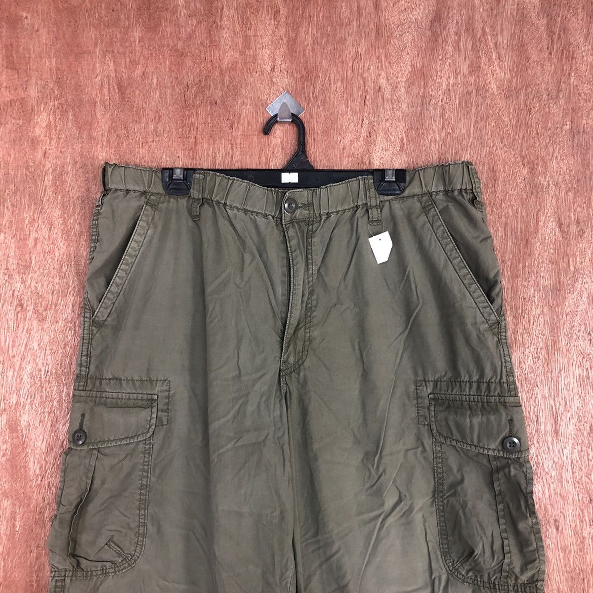 Japanese Brand × Uniqlo Uniqlo japan multipocket Green Short Pants #2326 Size US 36 / EU 52 - 2 Thumbnail