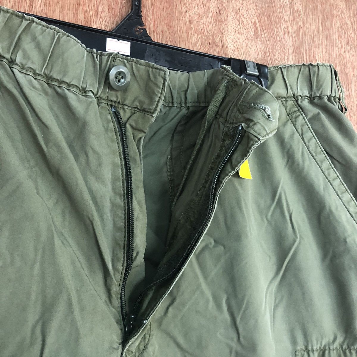 Japanese Brand × Uniqlo Uniqlo japan multipocket Green Short Pants #2326 Size US 36 / EU 52 - 7 Thumbnail