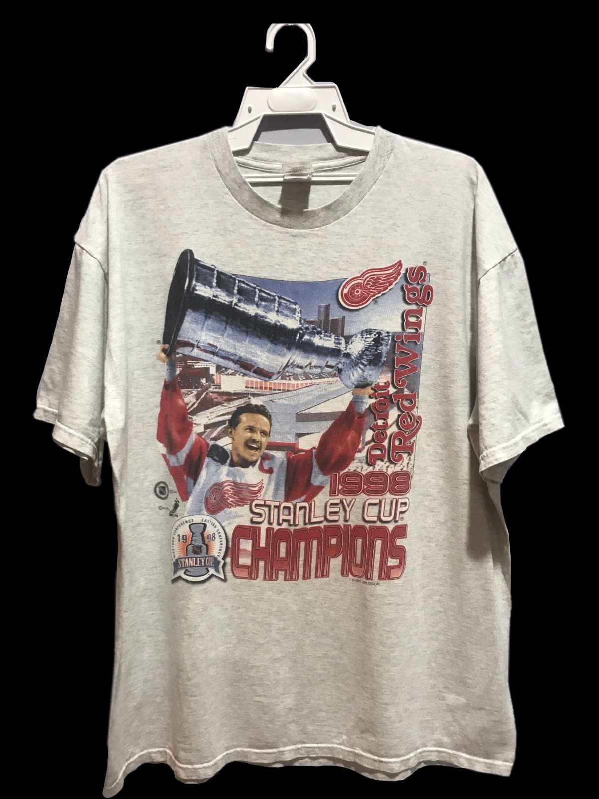 NHL Vintage 1998 Steve Yzerman Tribute Stanley Cup Champions Size US XL / EU 56 / 4 - 1 Thumbnail