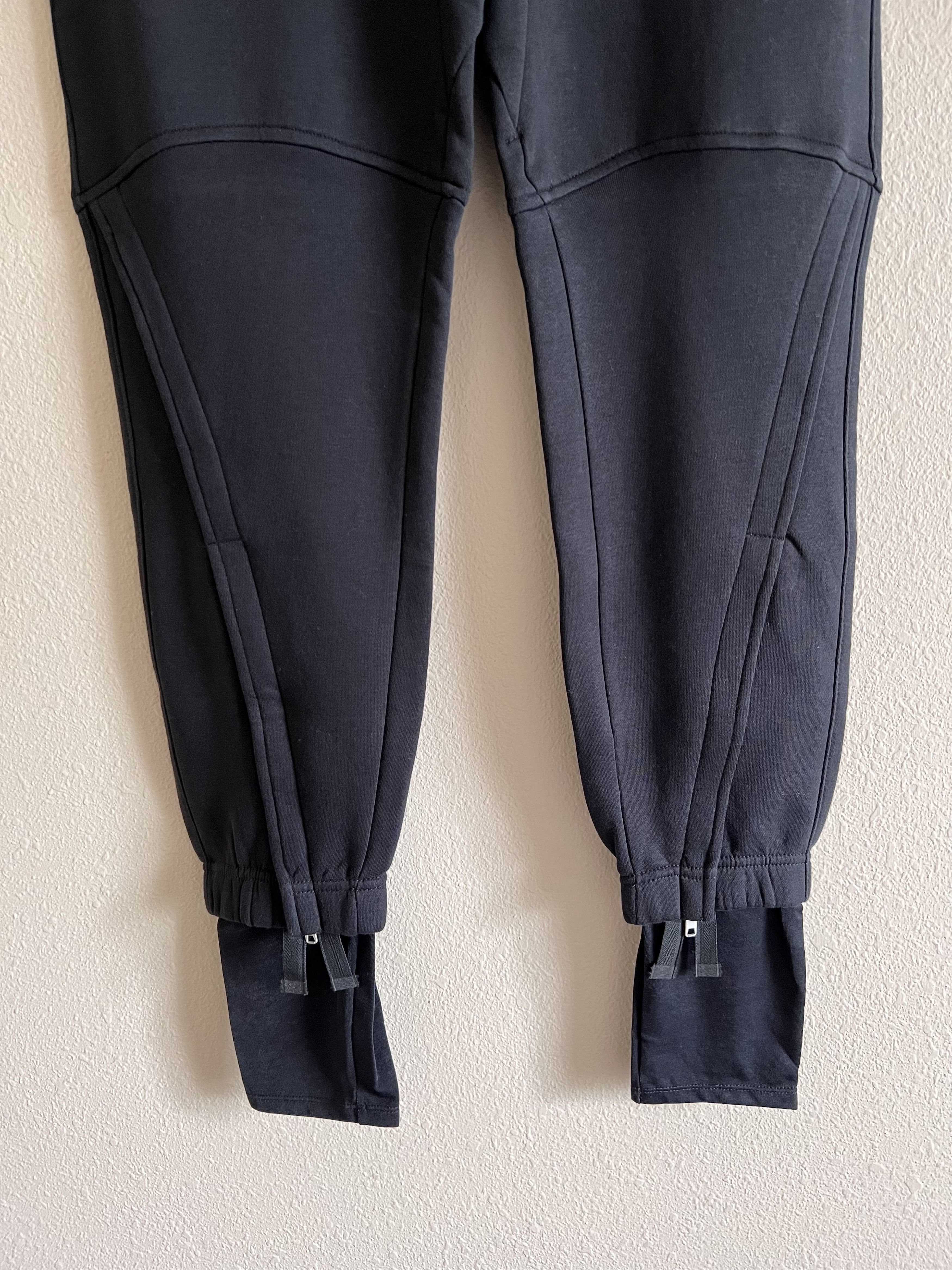 1017 ALYX 9SM × Nike 1017 Alyx 9SM Nike Technical Sweatpants Black Size US 32 / EU 48 - 4 Thumbnail