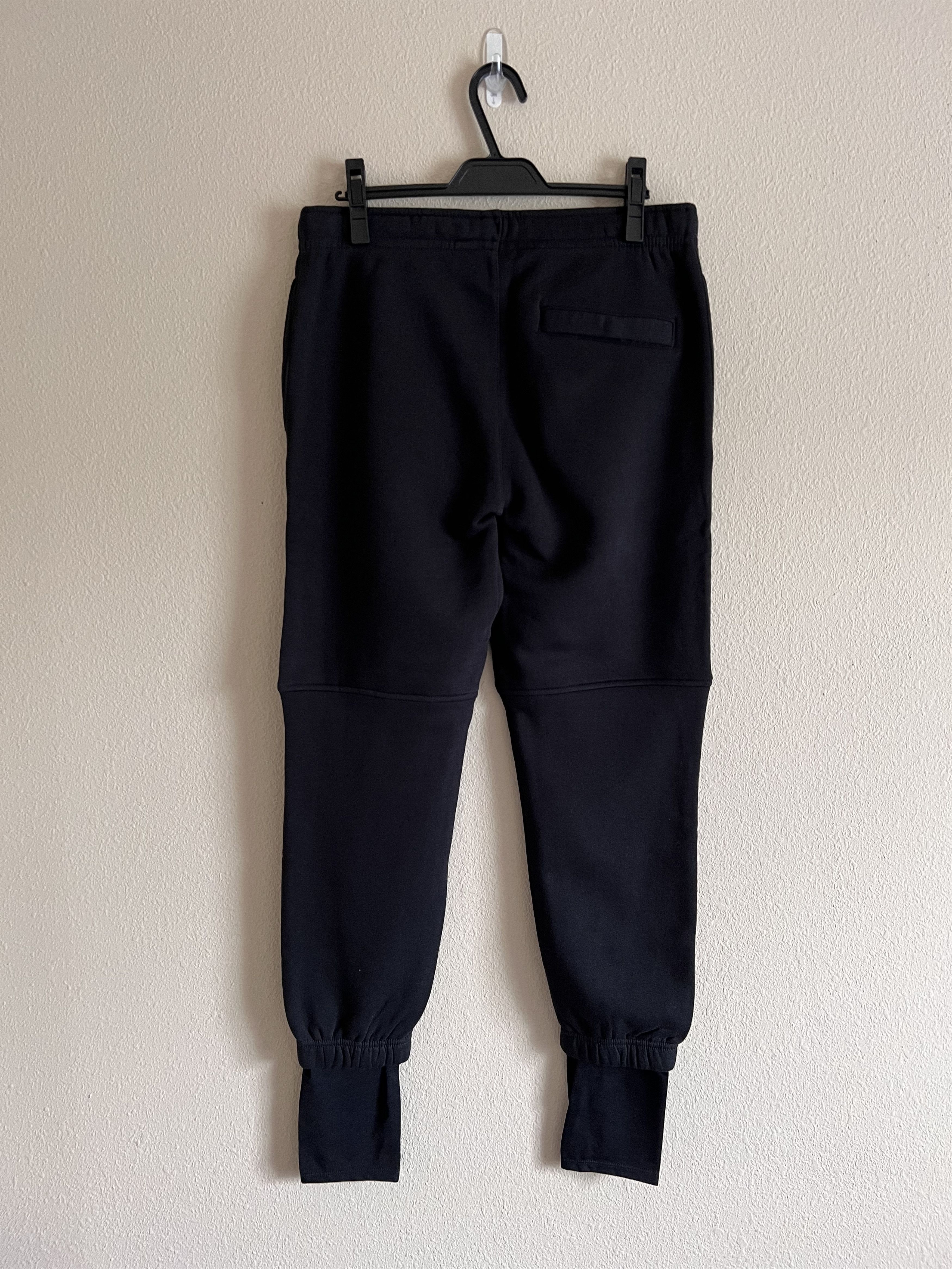 1017 ALYX 9SM × Nike 1017 Alyx 9SM Nike Technical Sweatpants Black Size US 32 / EU 48 - 5 Thumbnail