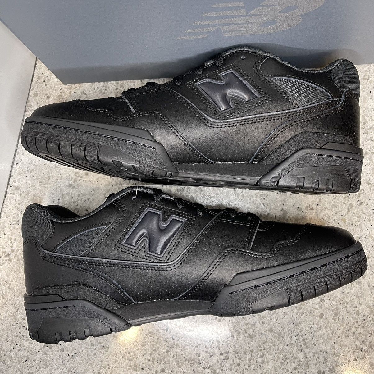 New Balance New Balance NB 550 - Tripe Black Size US 11 / EU 44 - 2 Thumbnail