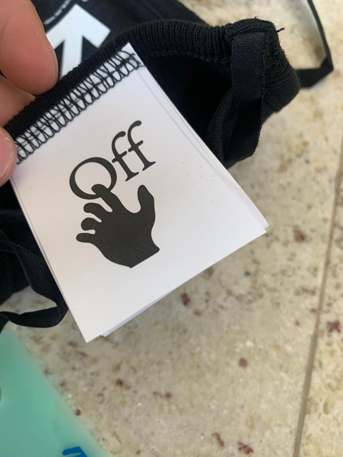 Off-White Arrow Mask in Black Size ONE SIZE - 10 Thumbnail