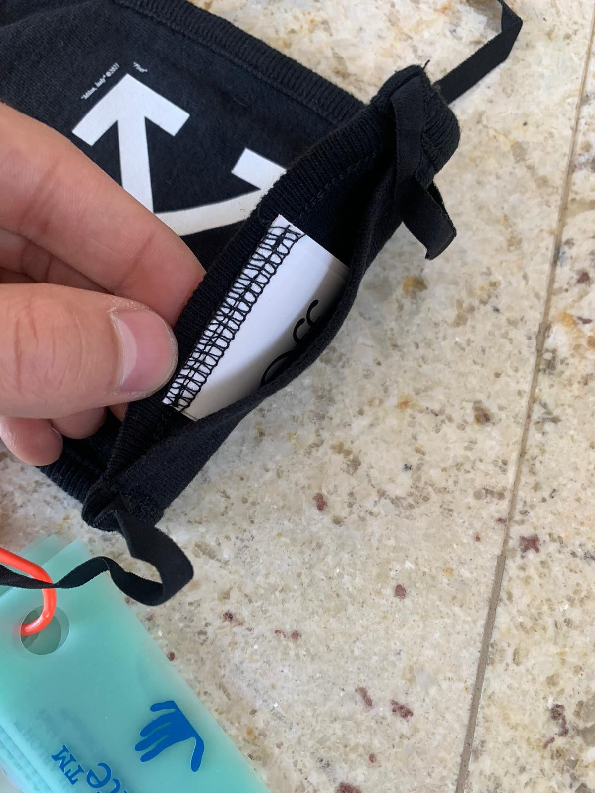 Off-White Arrow Mask in Black Size ONE SIZE - 11 Thumbnail