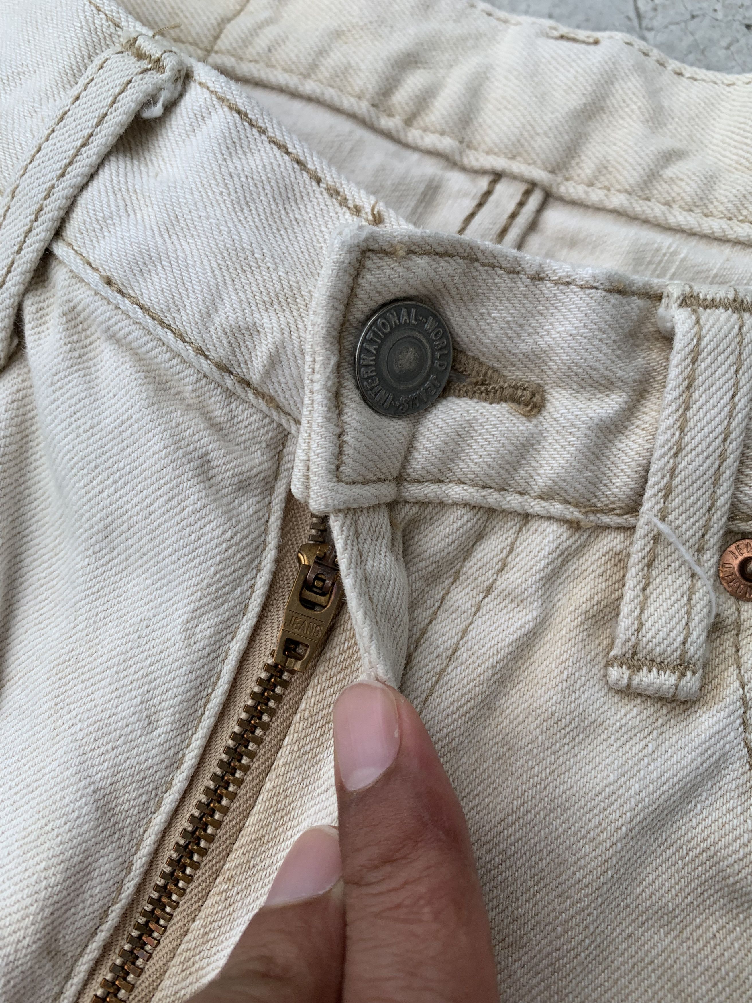 Big John Vintage Big John Washed Beige Denim Jeans Size US 29 - 8 Thumbnail