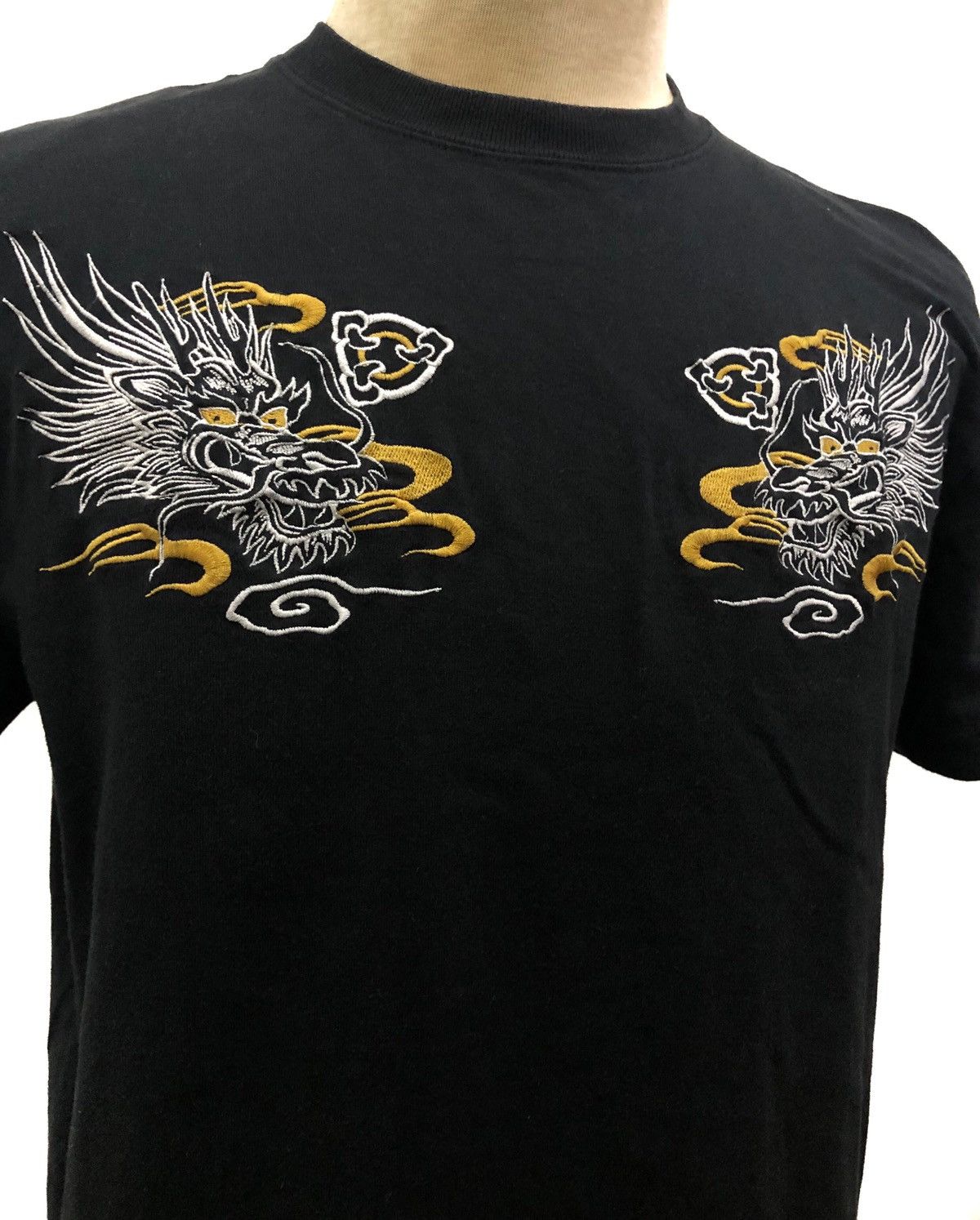 Japanese Brand Short Sleeve T-shirt Japanes Brand Dragon Size US L / EU 52-54 / 3 - 3 Thumbnail