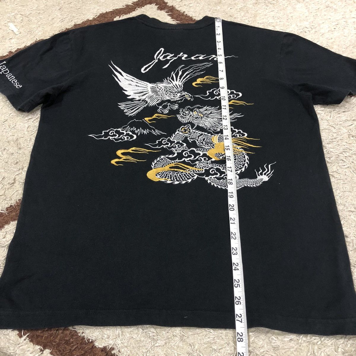 Japanese Brand Short Sleeve T-shirt Japanes Brand Dragon Size US L / EU 52-54 / 3 - 8 Thumbnail