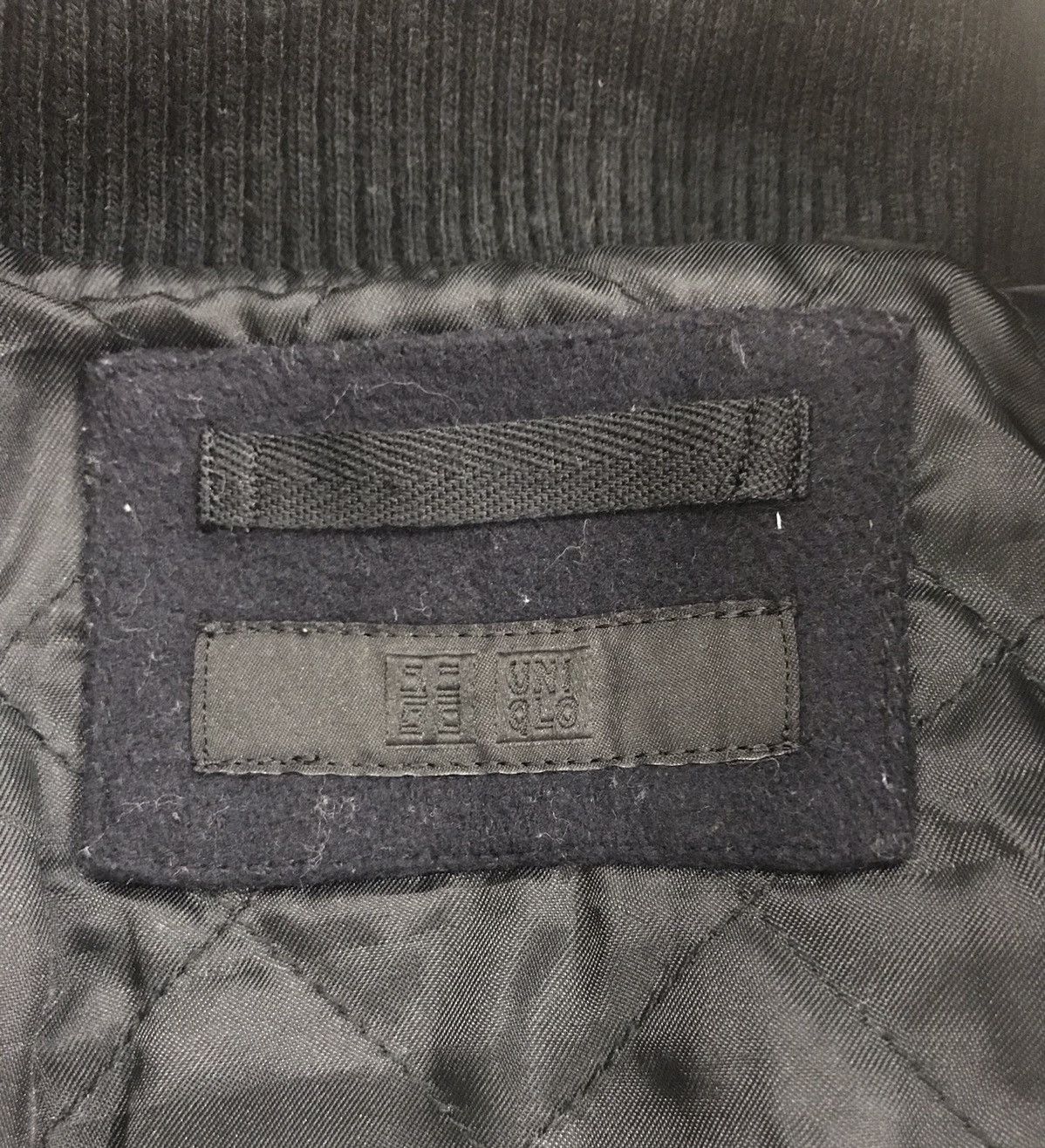 Uniqlo VARSITY BOMBER JACKET Size US M / EU 48-50 / 2 - 10 Thumbnail