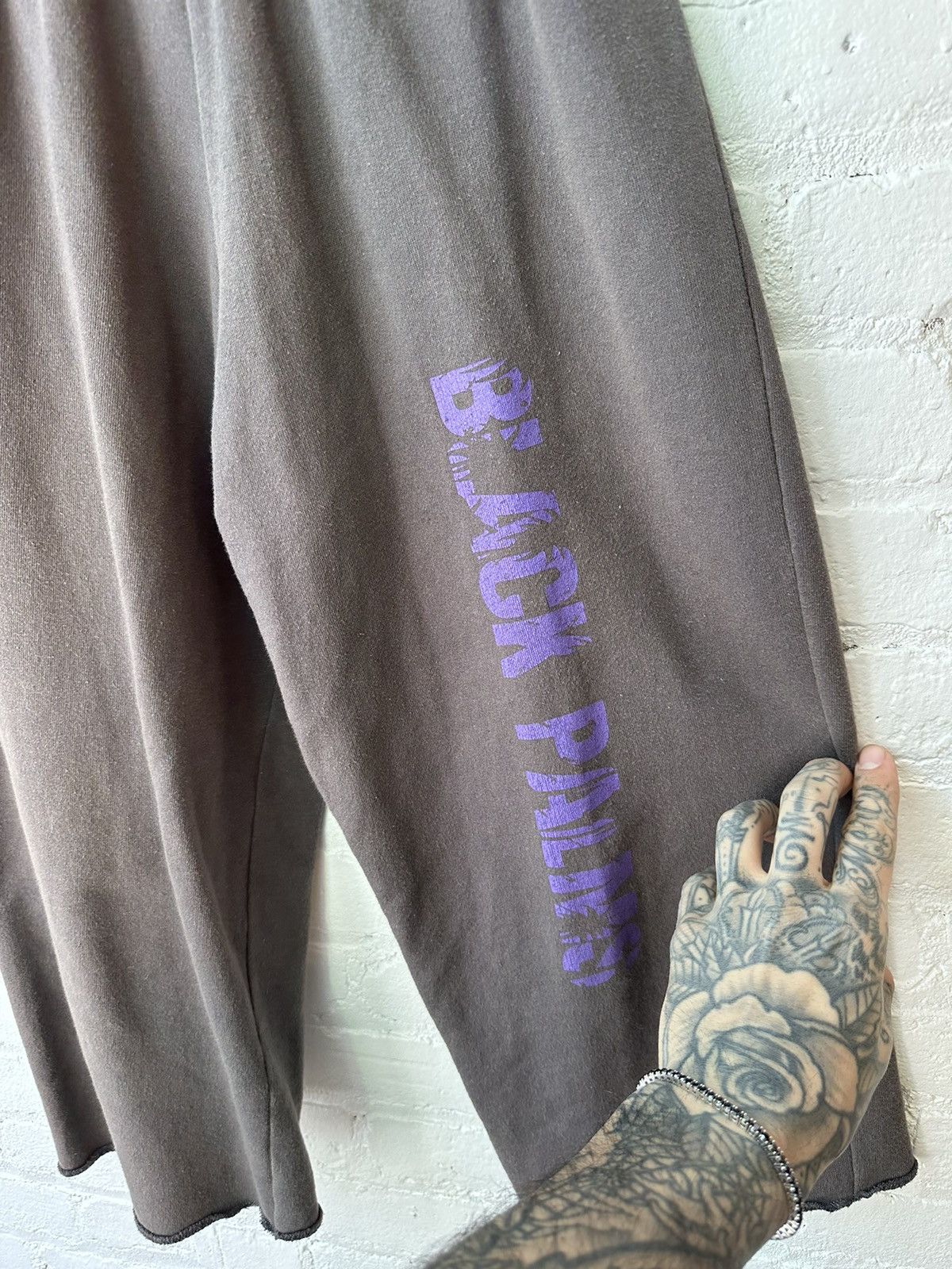 Raf Simons × Vintage Raf Simons 1998 BLACK PALMS Shorts Pants RARE !! EU 48 Size US 31 - 2 Thumbnail