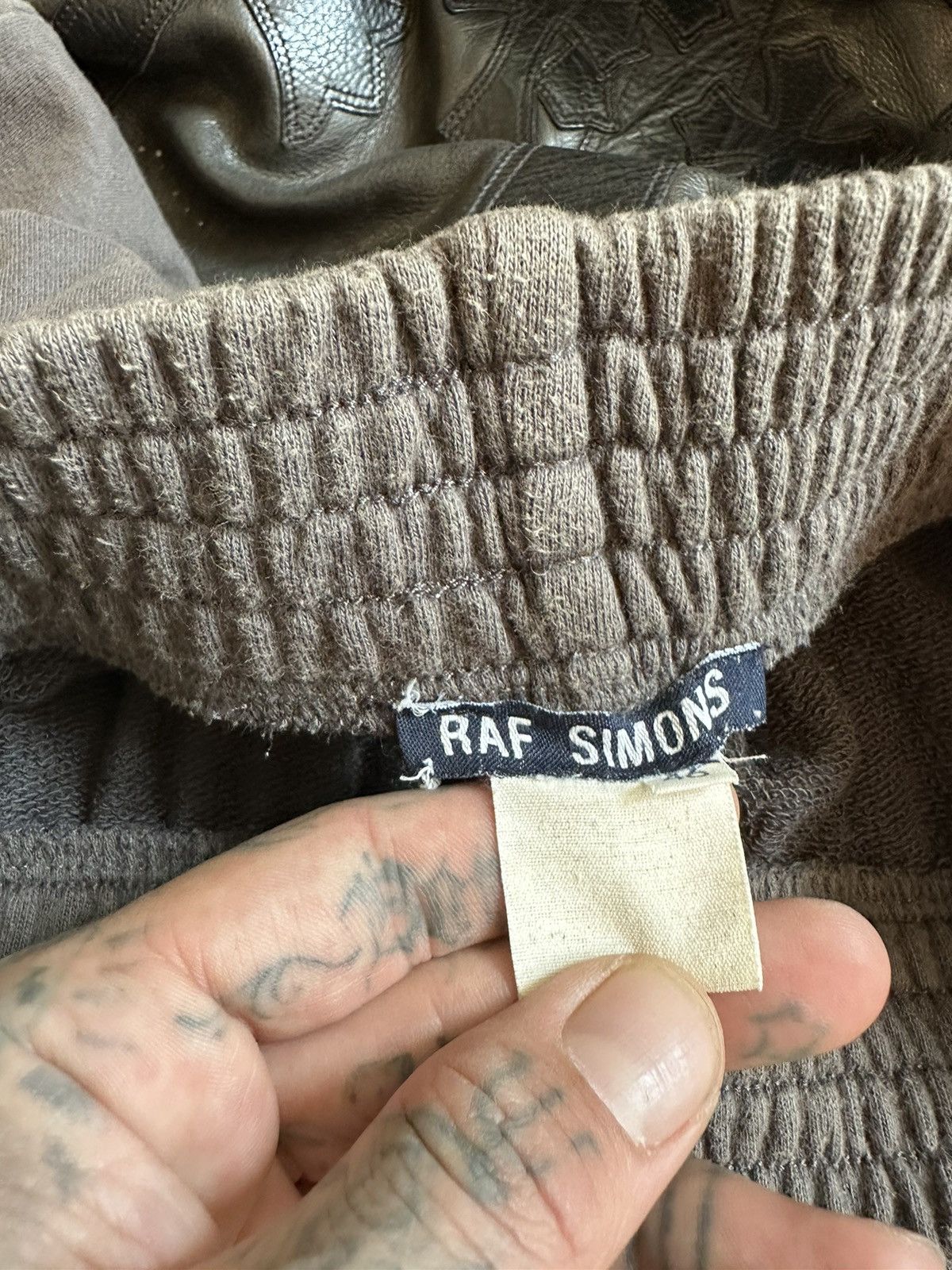 Raf Simons × Vintage Raf Simons 1998 BLACK PALMS Shorts Pants RARE !! EU 48 Size US 31 - 14 Thumbnail
