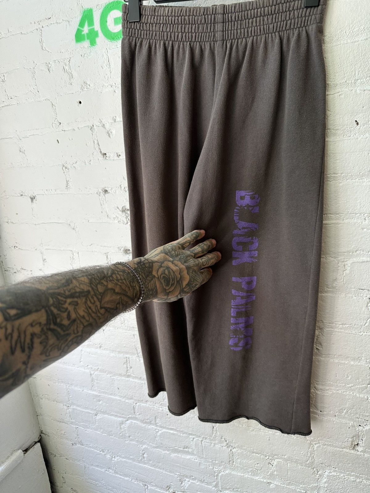 Raf Simons × Vintage Raf Simons 1998 BLACK PALMS Shorts Pants RARE !! EU 48 Size US 31 - 7 Thumbnail