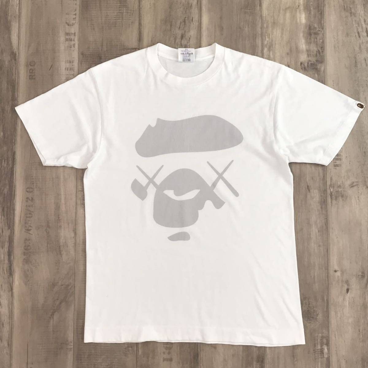 Bape × Kaws BAPE × KAWS Big face T-shirt a bathing ape NIGO Size US M / EU 48-50 / 2 - 1 Thumbnail