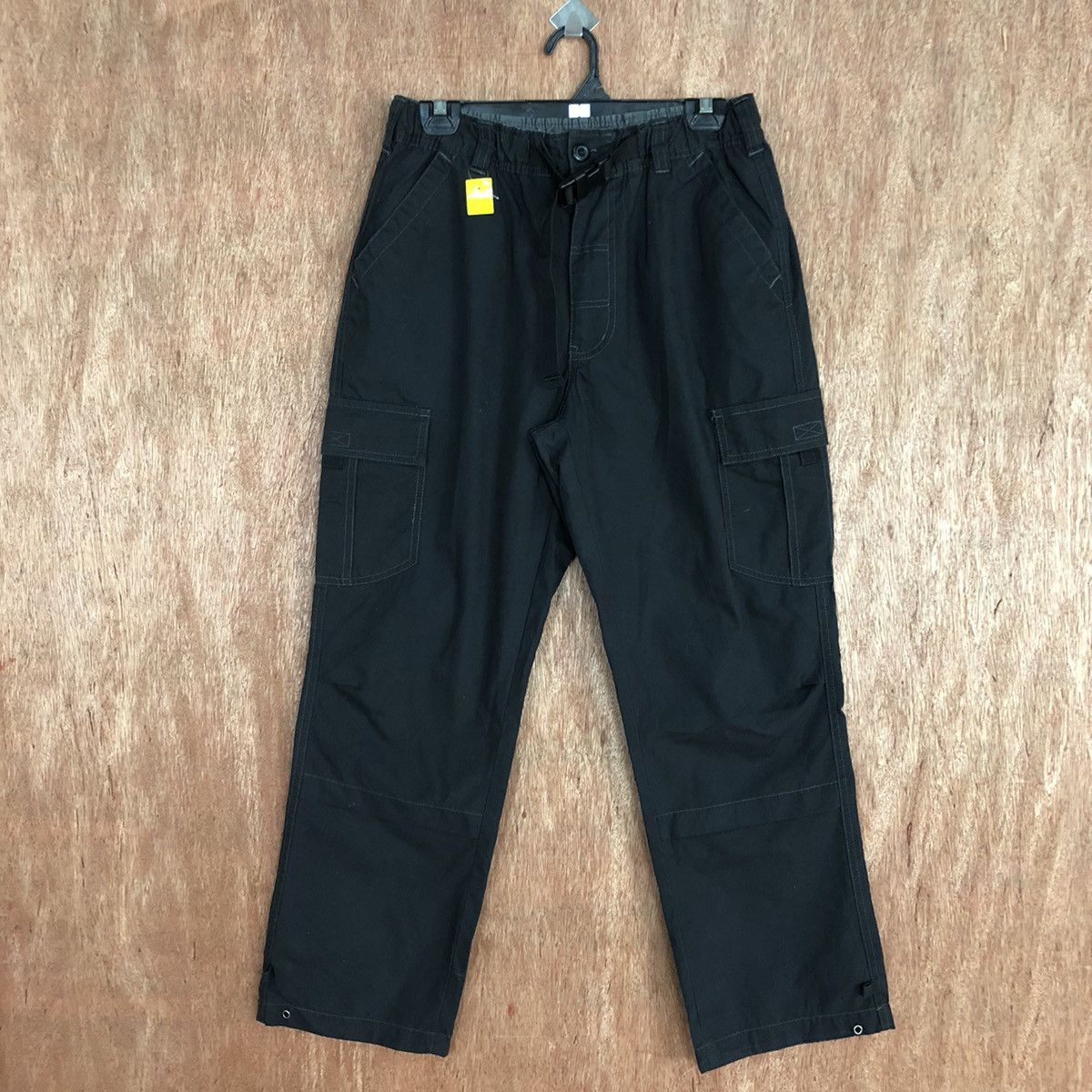 Japanese Brand Japan Black Multipocket Cargo Pants #2634 Size US 30 / EU 46 - 1 Thumbnail