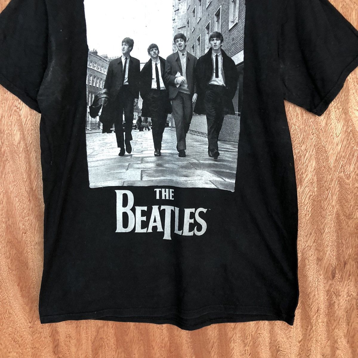 Band Tees DLL The Beatles Black Short Sleeve Shirt #2135 Size US L / EU 52-54 / 3 - 6 Thumbnail