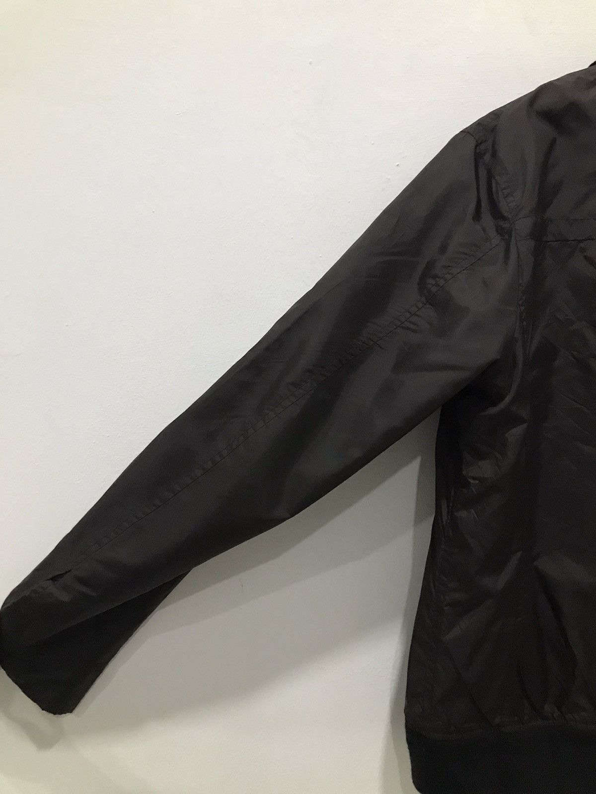 Other Uniqlo Bomber Air tech olive green Jacket Size US M / EU 48-50 / 2 - 9 Thumbnail