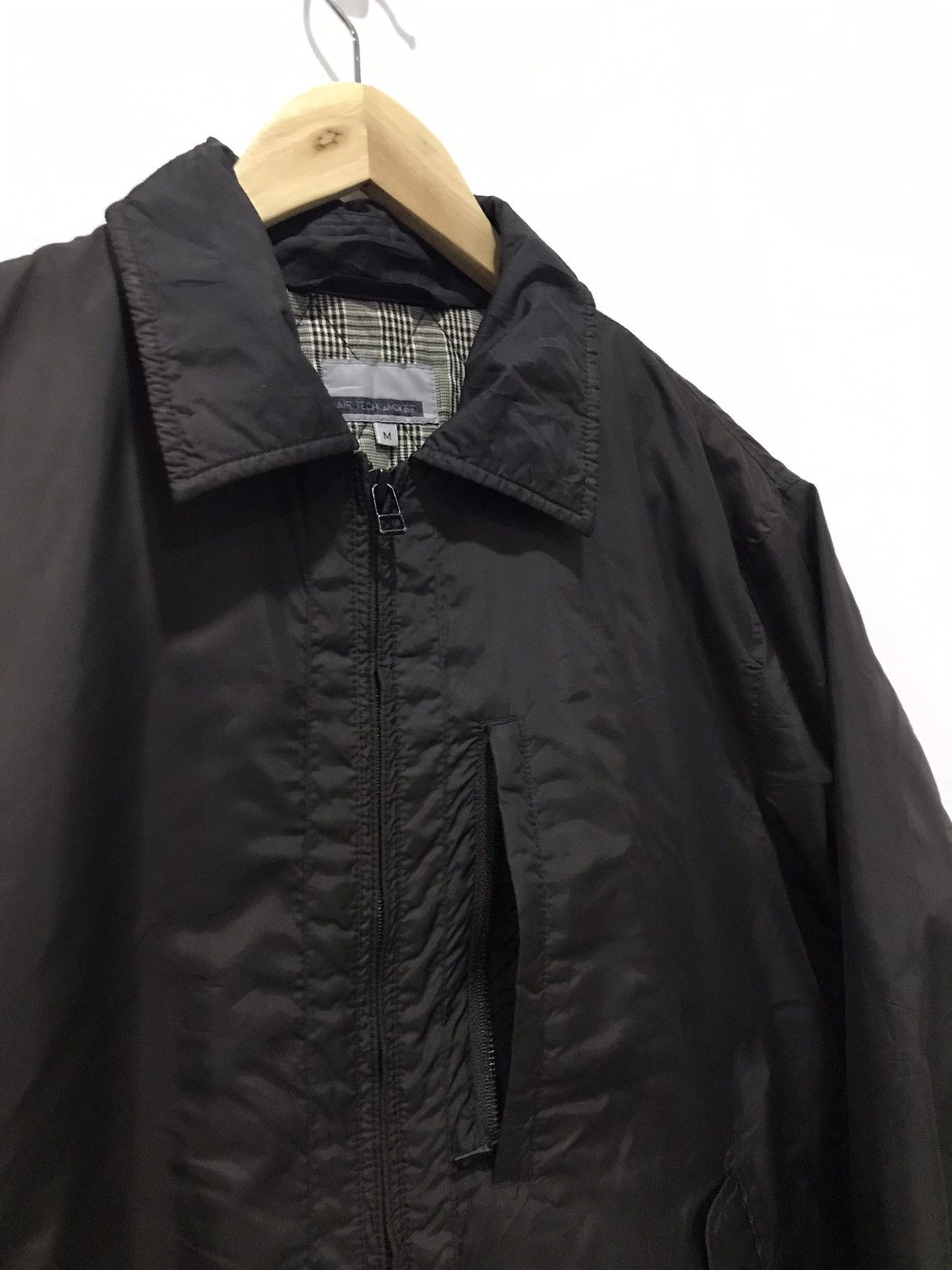 Other Uniqlo Bomber Air tech olive green Jacket Size US M / EU 48-50 / 2 - 7 Thumbnail