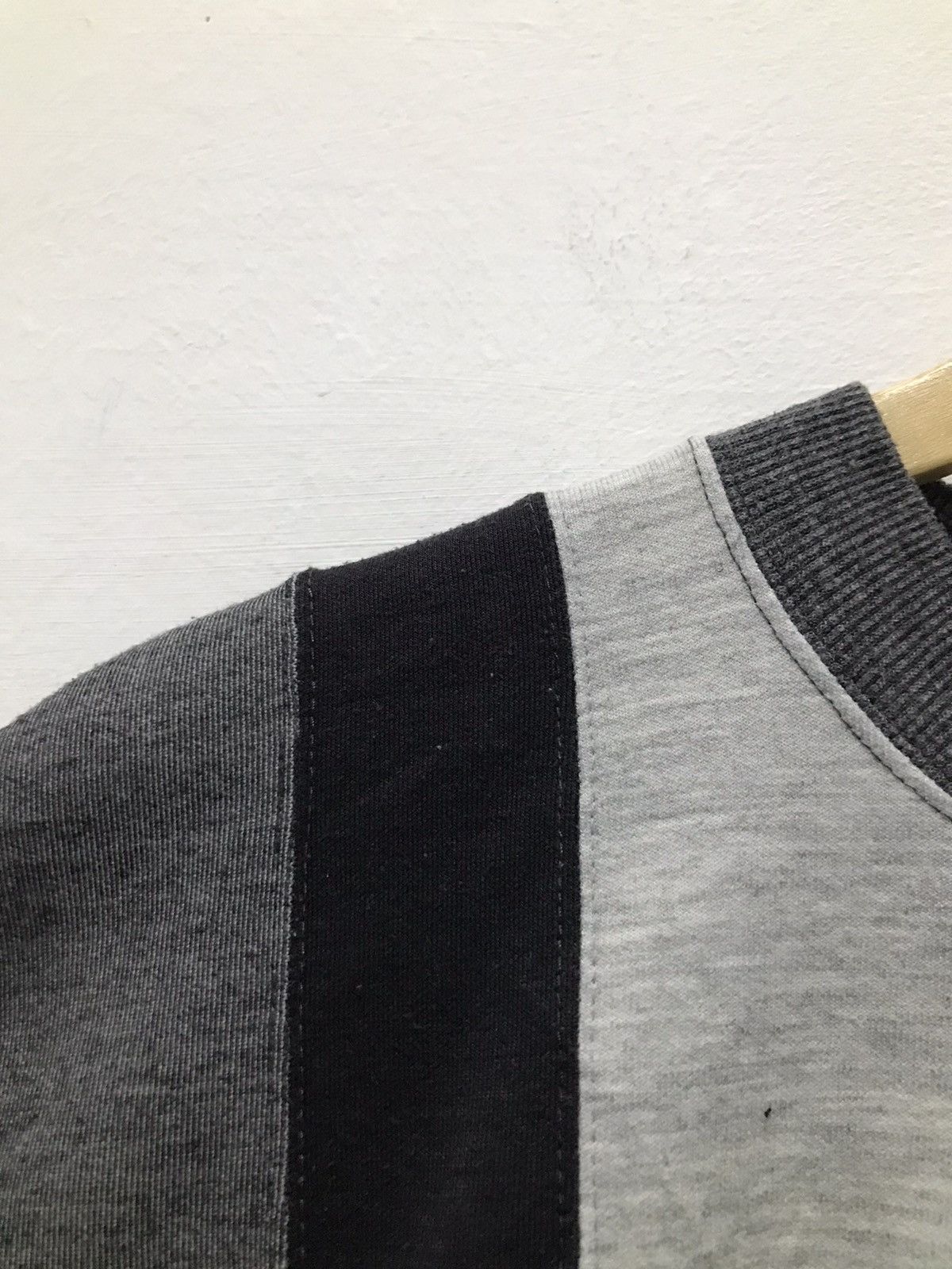 Japanese Brand Niceed chest Embroidery 3tones color Sweatshirt Size US M / EU 48-50 / 2 - 9 Thumbnail