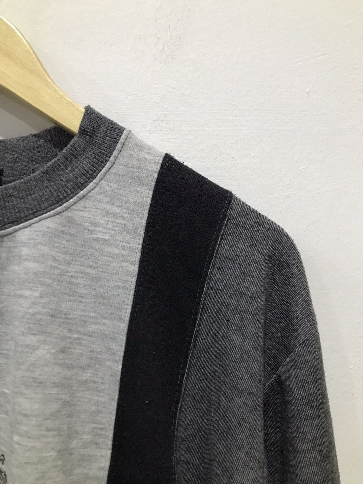 Japanese Brand Niceed chest Embroidery 3tones color Sweatshirt Size US M / EU 48-50 / 2 - 11 Thumbnail